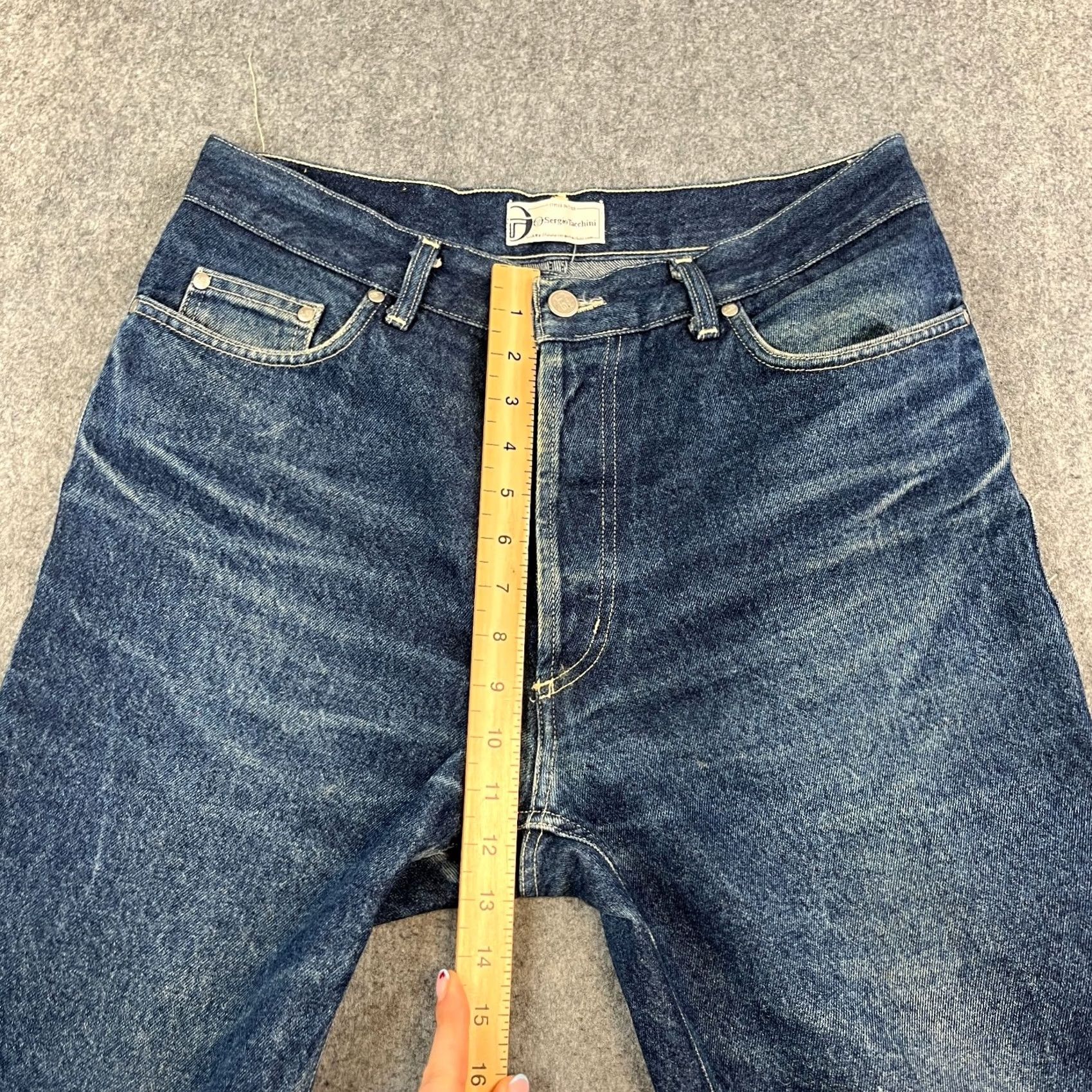 Sergio Tacchini Vintage Sergio Tacchini Jeans Relaxed Straight 32 32 Blue Whiskers Denim 5-Pocket Mens Jeans 90s Italian Style Mens Size US 32 / EU 48 - 5 Thumbnail
