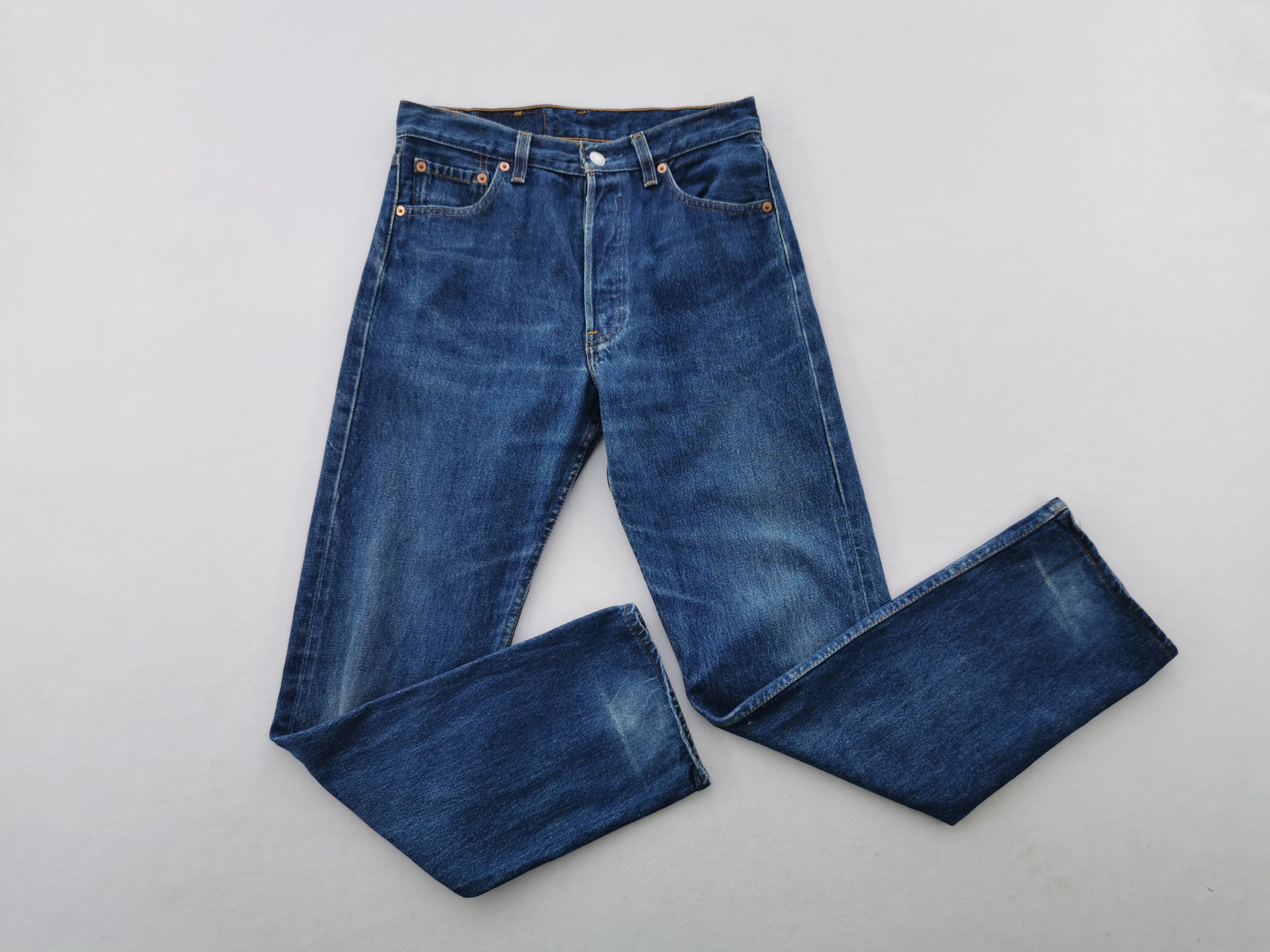 Levi's Vintage 90s Levis Lot 501 Denim Made In USA Size 30/29x30 Size US 30 / EU 46 - 4 Thumbnail