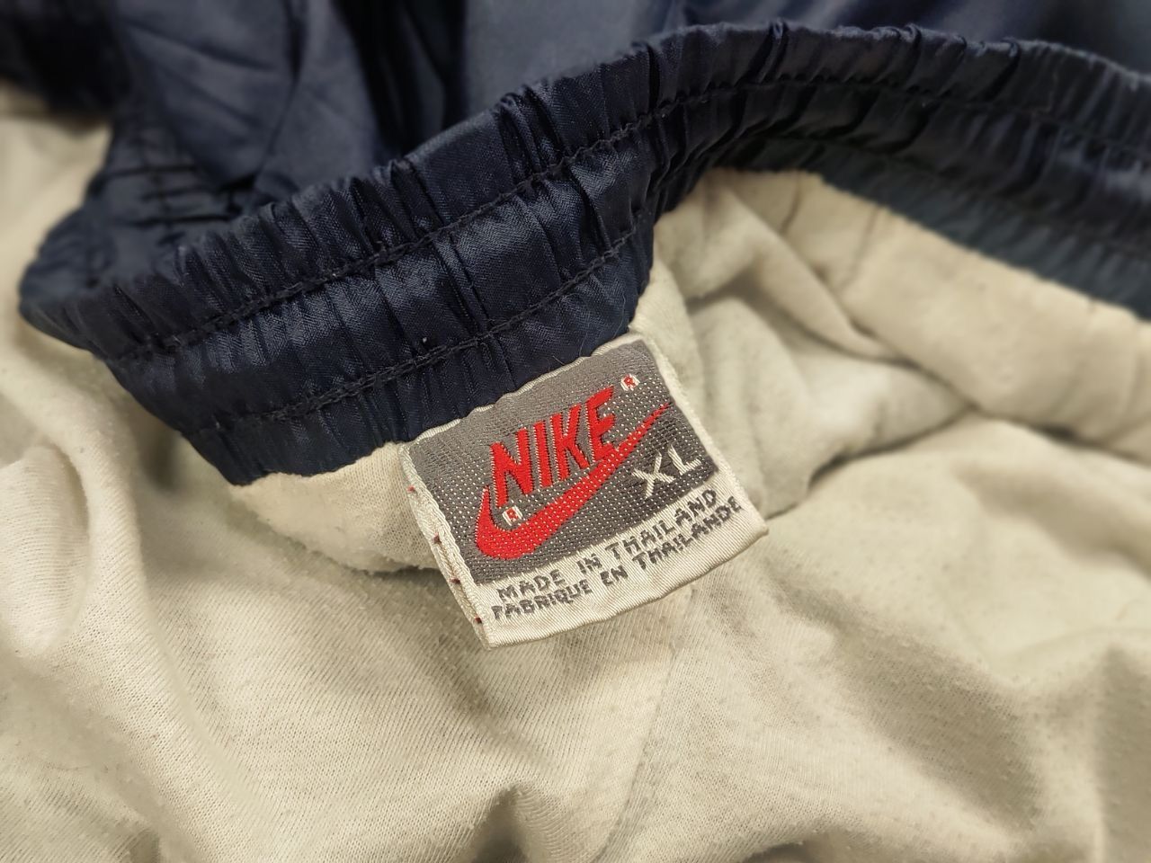 Nike Vintage 90s Nike Navy Nylon Track Pants Y2K Rare Retro Hype Size US 36 / EU 52 - 15 Thumbnail