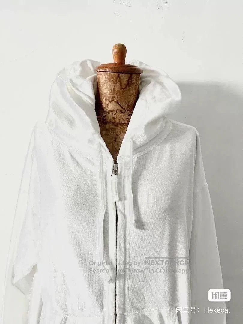 White Hooded Zip.