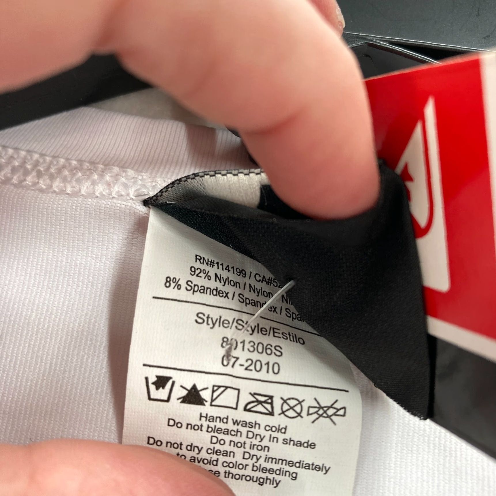 Quiksilver Quicksilver Perfect Surf T-Shirt Mens Small White Stretch Nylon Anti Microbial Size US S / EU 44-46 / 1 - 7 Thumbnail