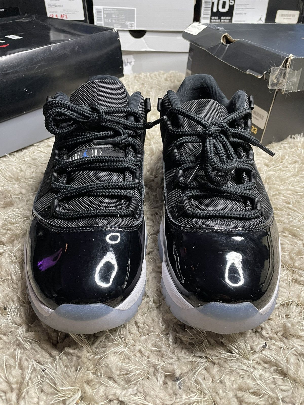 Jordan Brand Jordan 11 Low Space Jam Size US 10.5 / EU 43-44 - 4 Thumbnail