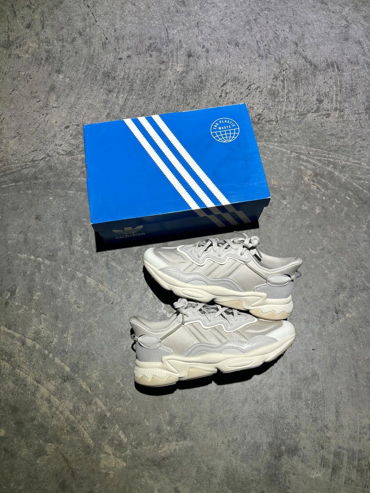 Adidas Adidas “Ozweego” Size US 10 / EU 43 - 2 Thumbnail