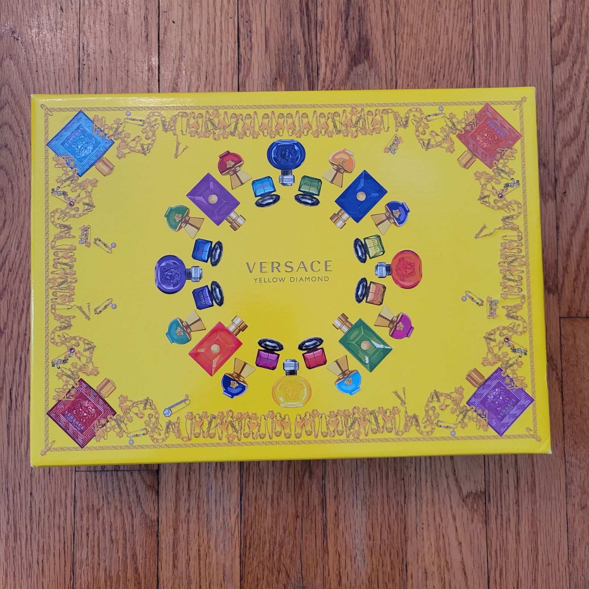 Versace Versace Yellow Diamond Gift Box ONLY Large 11.75x8.75x3 in D Size ONE SIZE - 1 Thumbnail