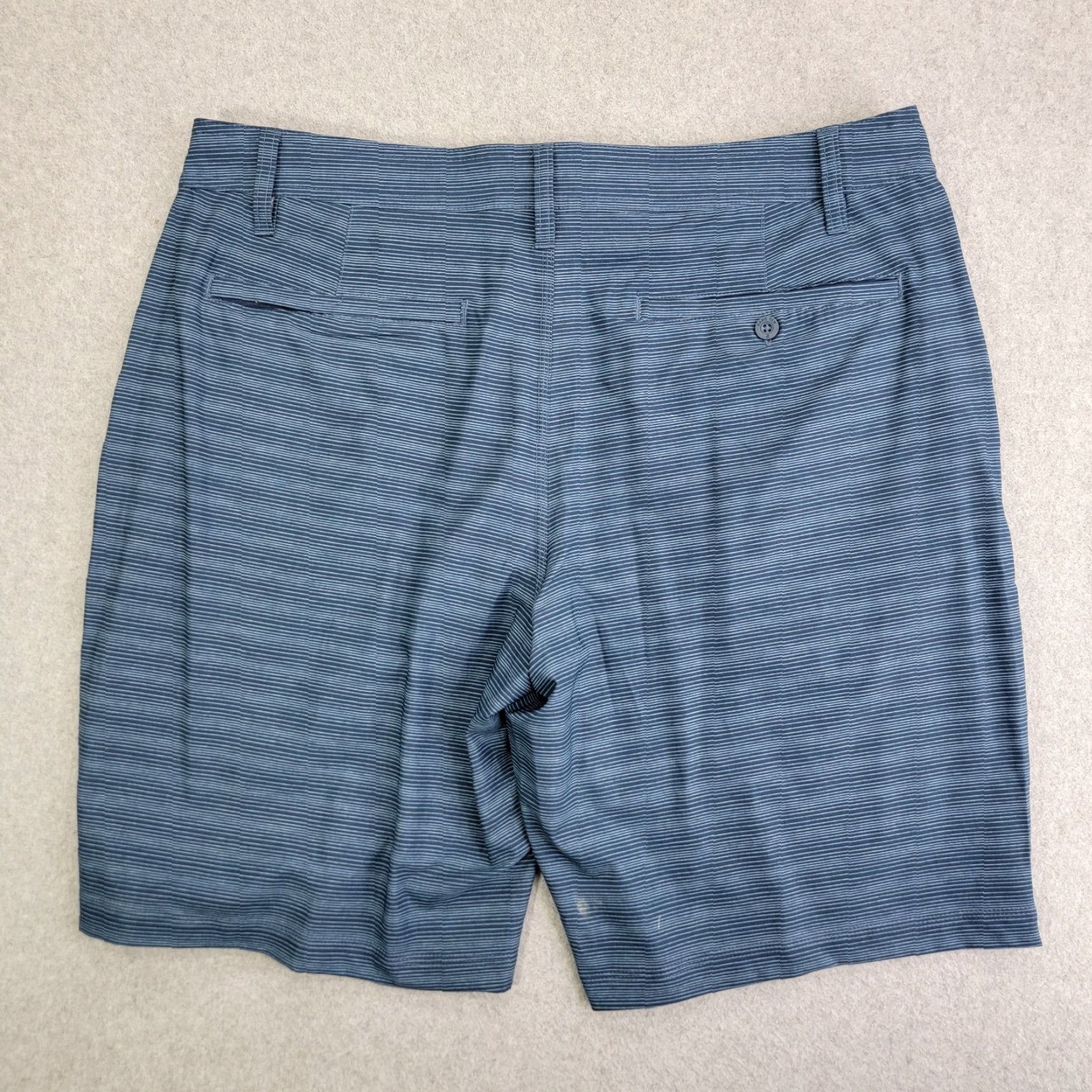 Hang Ten HANG TEN Shorts Mens 38 Lightweight Stretch Quick Dry Blue Bermuda Board Drawstring Casual Regular Plastic? Size US 38 / EU 54 - 4 Thumbnail