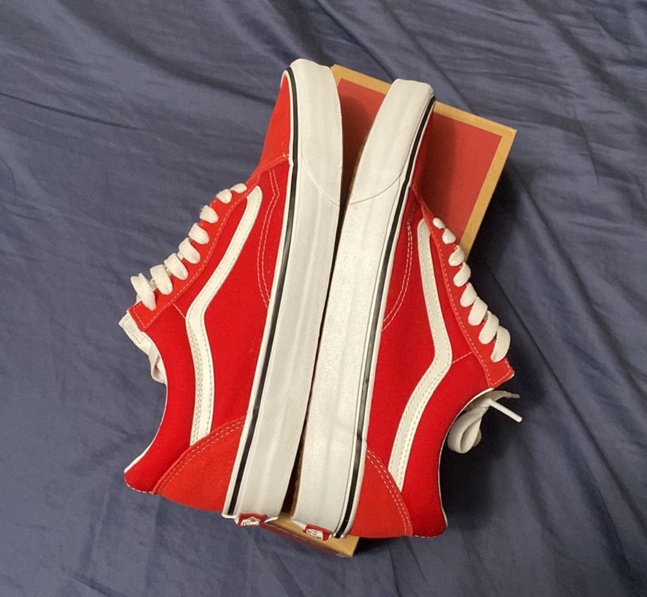 Vans Vans old skool Size US 9 / EU 42 - 2 Thumbnail