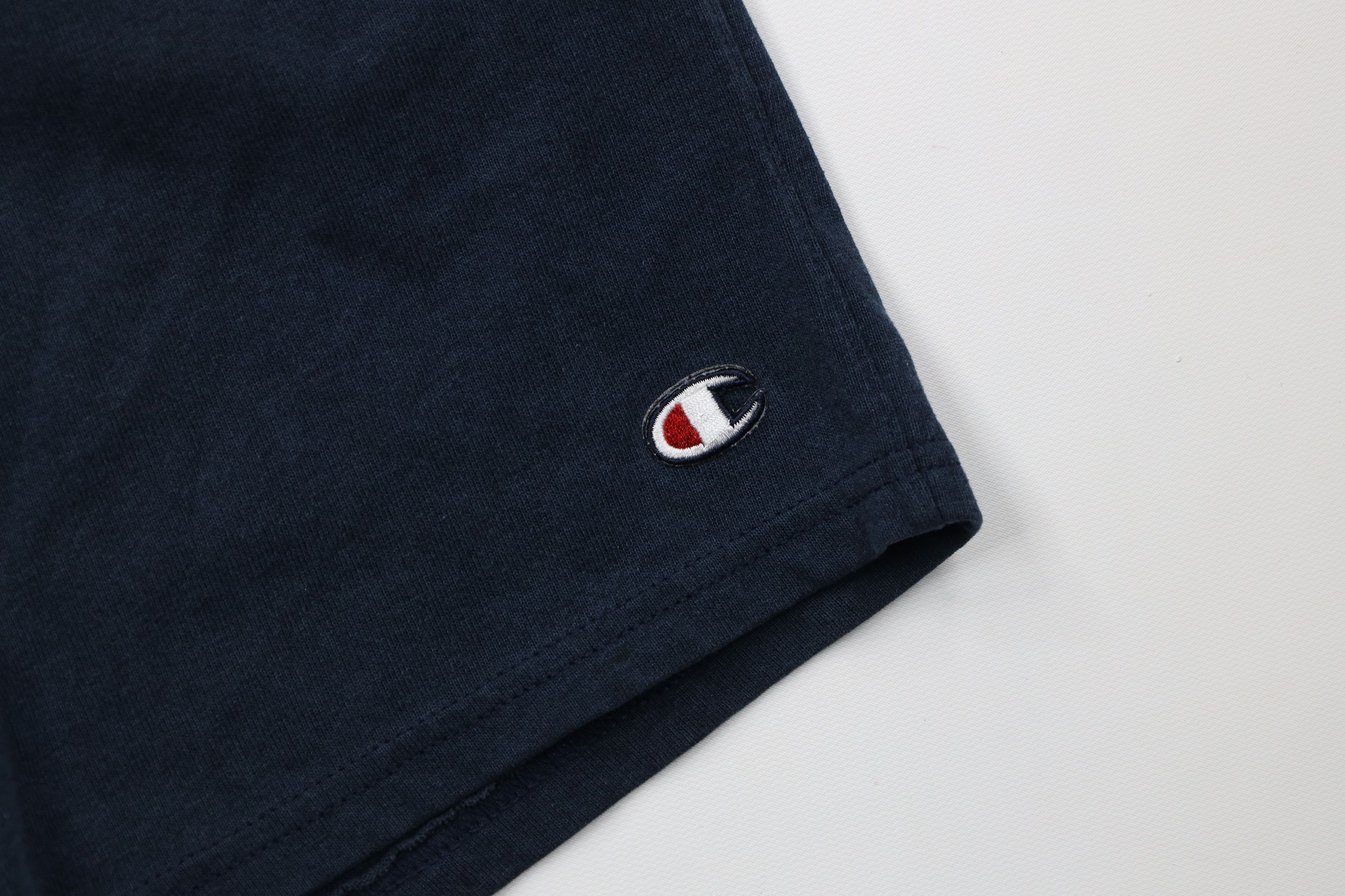 Champion Vintage Y2K Champion Heavyweight Above Knee Dad Shorts Blue Size US 34 / EU 50 - 5 Thumbnail