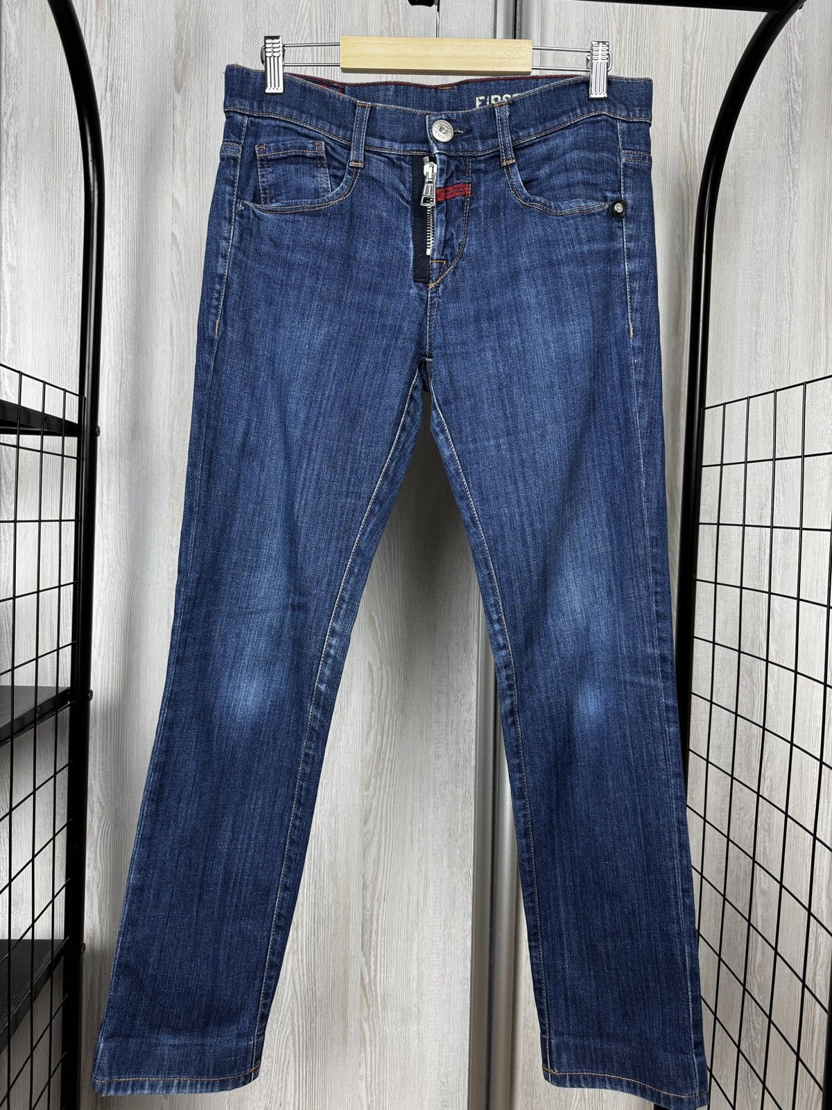 Marithe + Francois Girbaud Le jean devMarithe Francois Girbaud blue faded denim pants Size 30" / US 8 / IT 44 - 2 Thumbnail