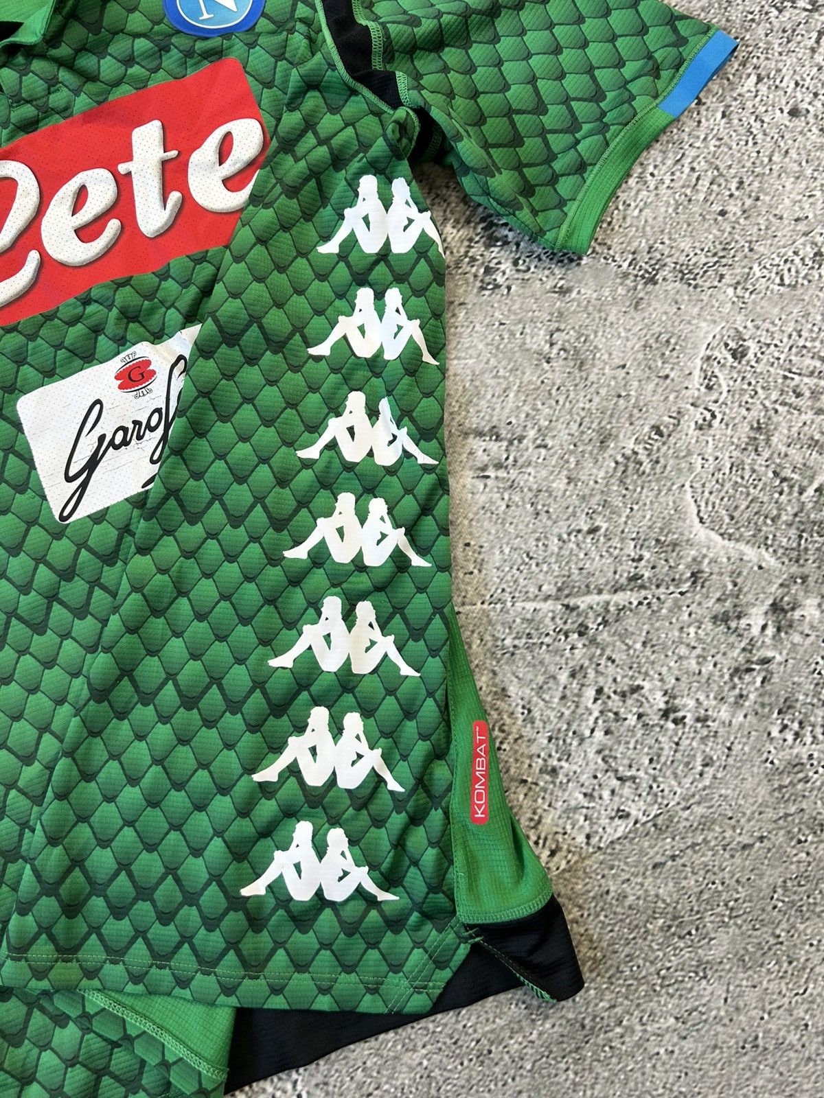 Kappa Napoli Kappa Jersey Goalkeeper green snake rare 2018 19 Size US M / EU 48-50 / 2 - 5 Thumbnail