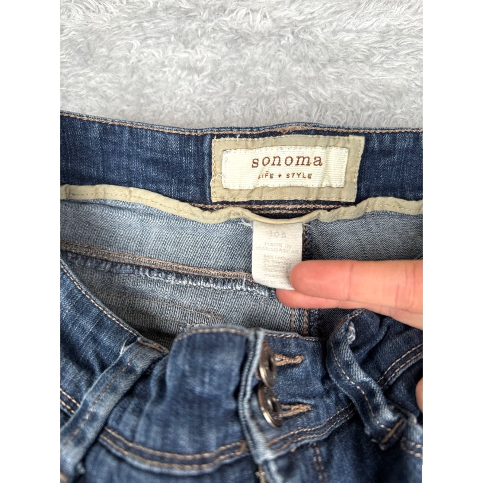 Denime Sonoma Jeans Womens 10 Blue Denim Flared Mid Rise 28x29 Cotton Stretch Jeans - City Theme, 5-Pocket, Dark Wash, Regular Size 32" / US 10 / IT 46 - 6 Thumbnail