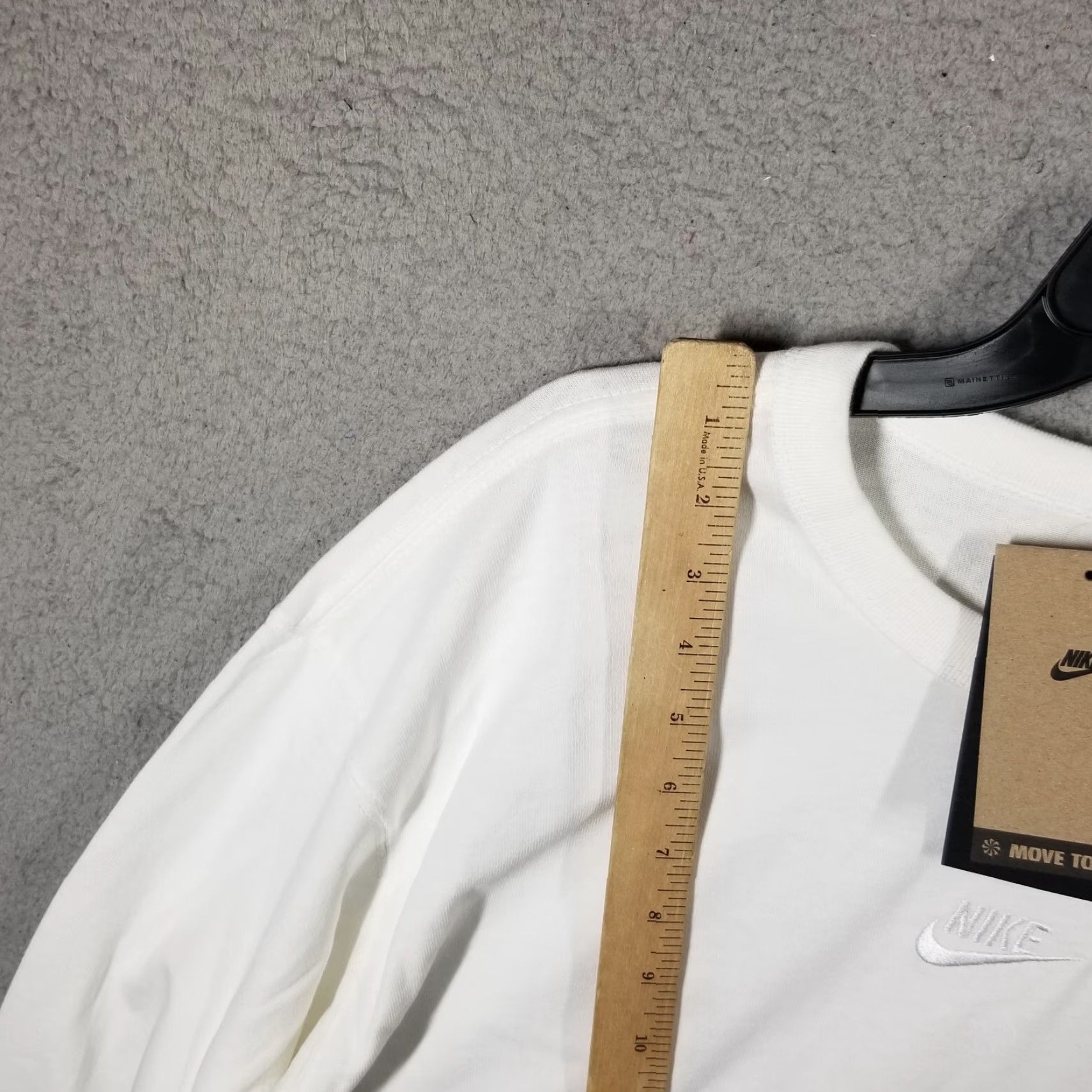Nike Nike Men’s Long Sleeve T-Shirt Cotton Logo Crew Neck Sports White M Size US M / EU 48-50 / 2 - 3 Thumbnail