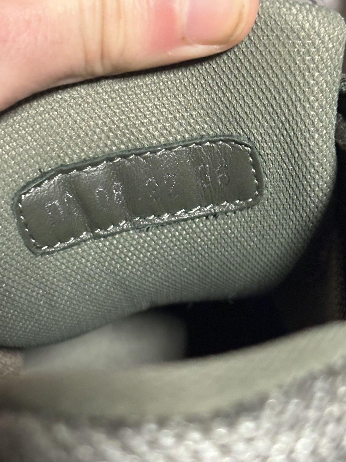 Dior Dior B30 Olive Size US 7.5 / IT 37.5 - 6 Thumbnail