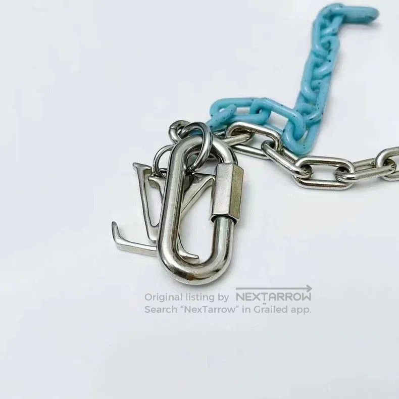 Louis Vuitton Louis Vuitton Turquoise Keychain Pant Chain. Size ONE SIZE - 2 Thumbnail