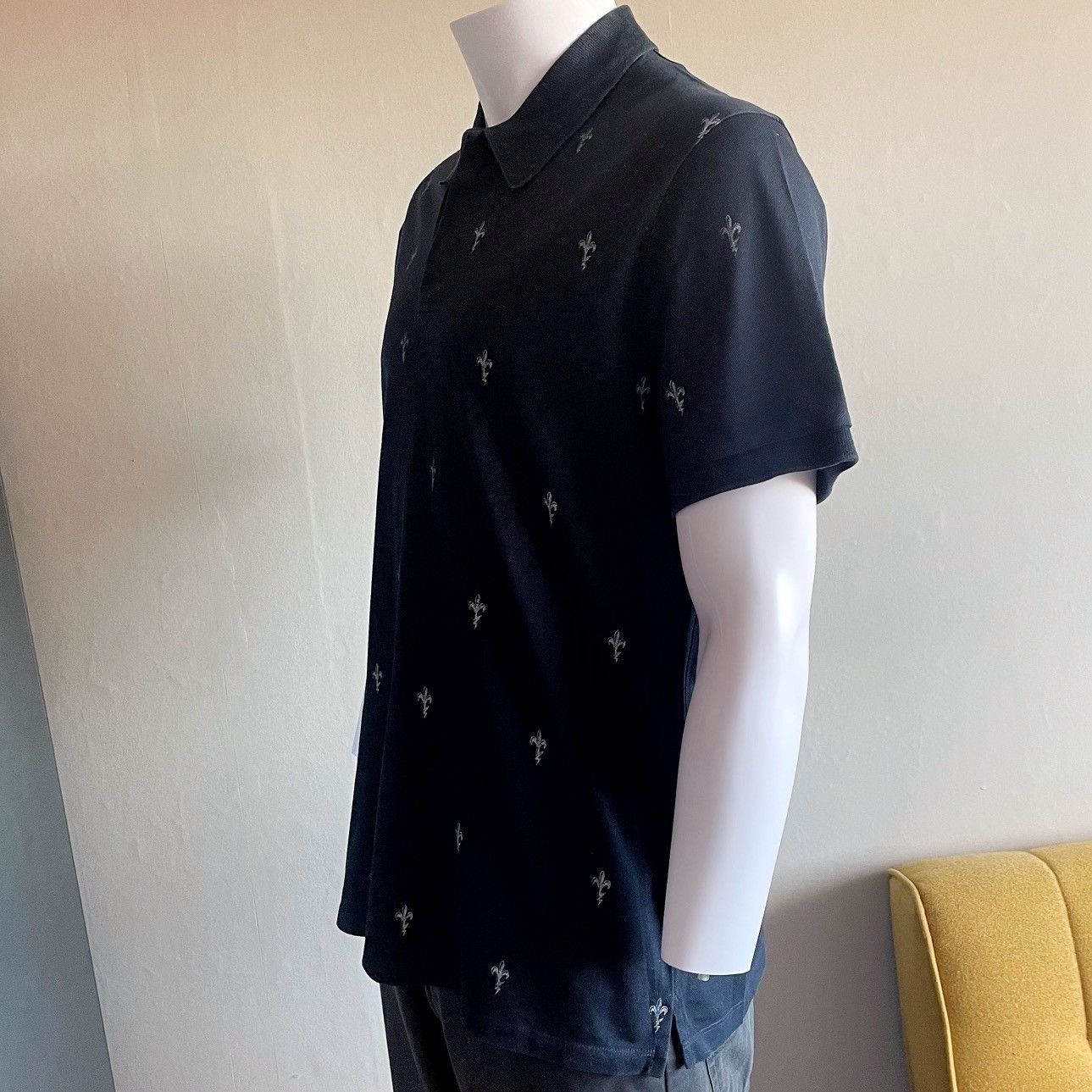 Neil Barrett Neil Barrett Regular Slim Fleur De Lis Polo Shirt Size US XL / EU 56 / 4 - 2 Thumbnail