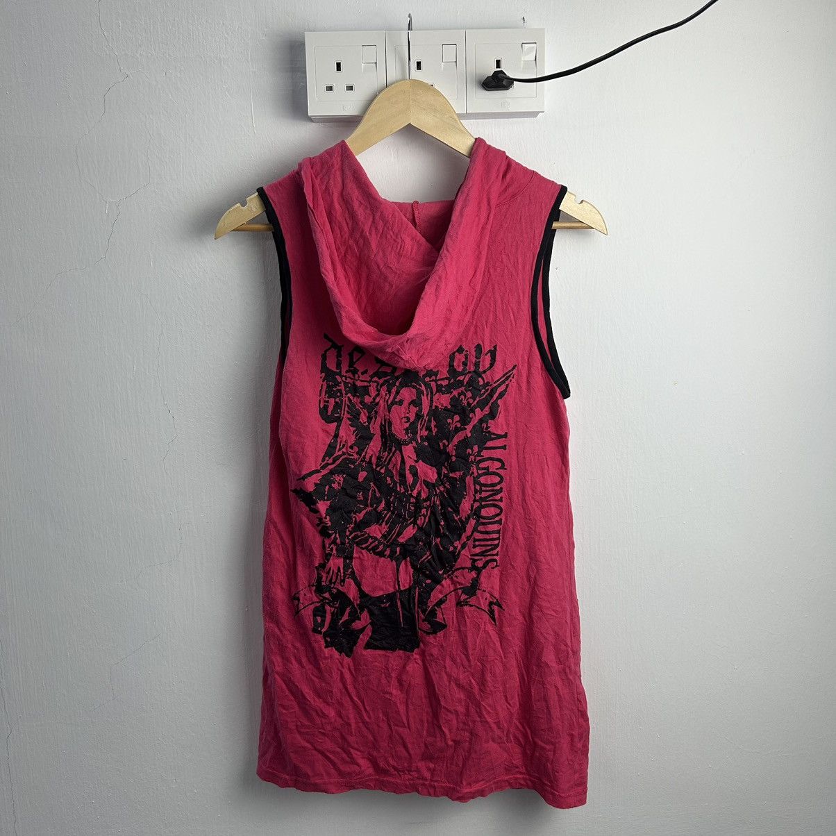 Algonquins Sleeveless Punk Seditionaries Hoodie
