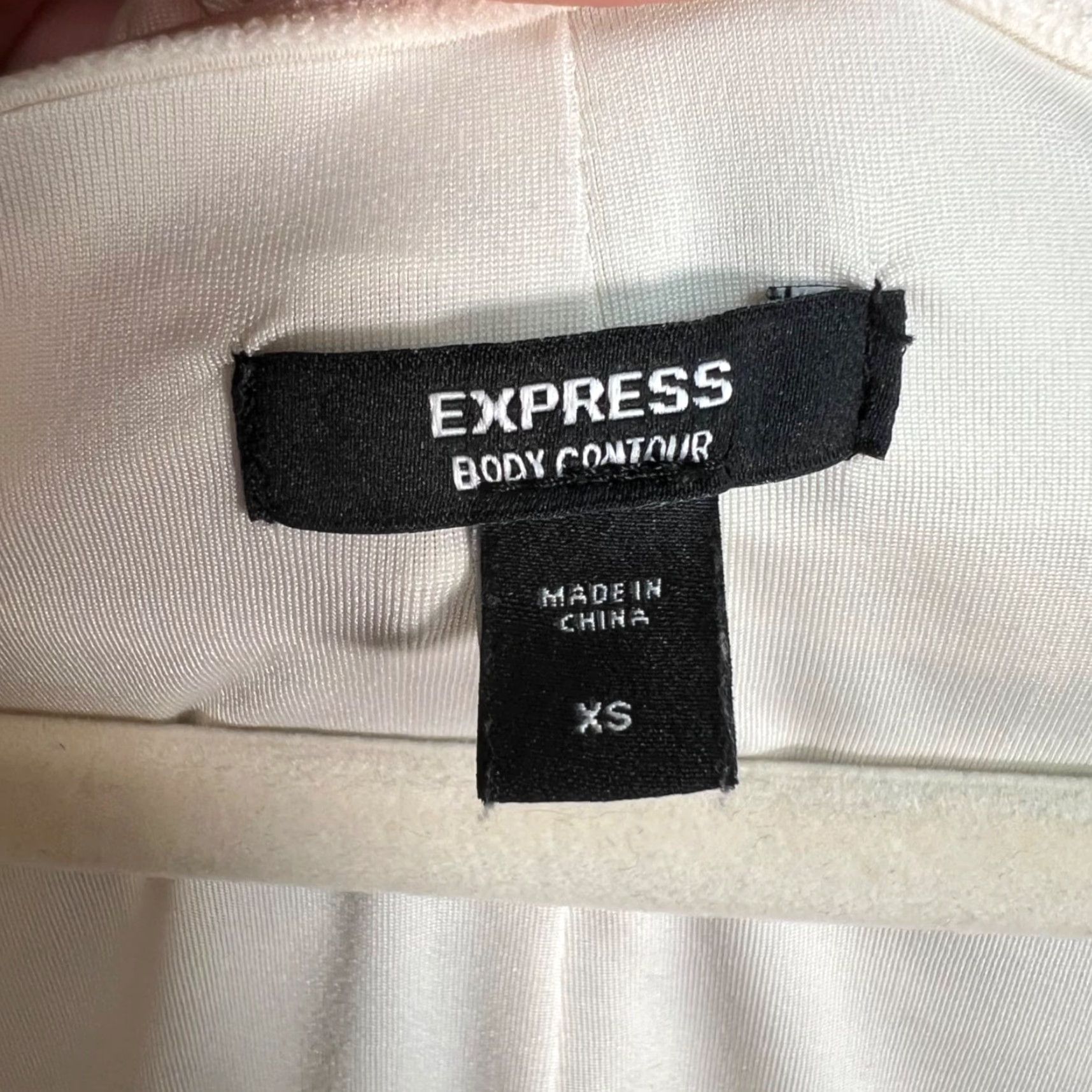 Express VINTAGE Express Off-Shoulder Cream Long Sleeve Top Womens XS Size XS / US 0-2 / IT 36-38 - 3 Thumbnail