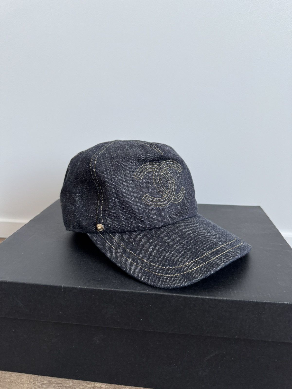 Chanel Chanel Denim Cap Size ONE SIZE - 2 Thumbnail