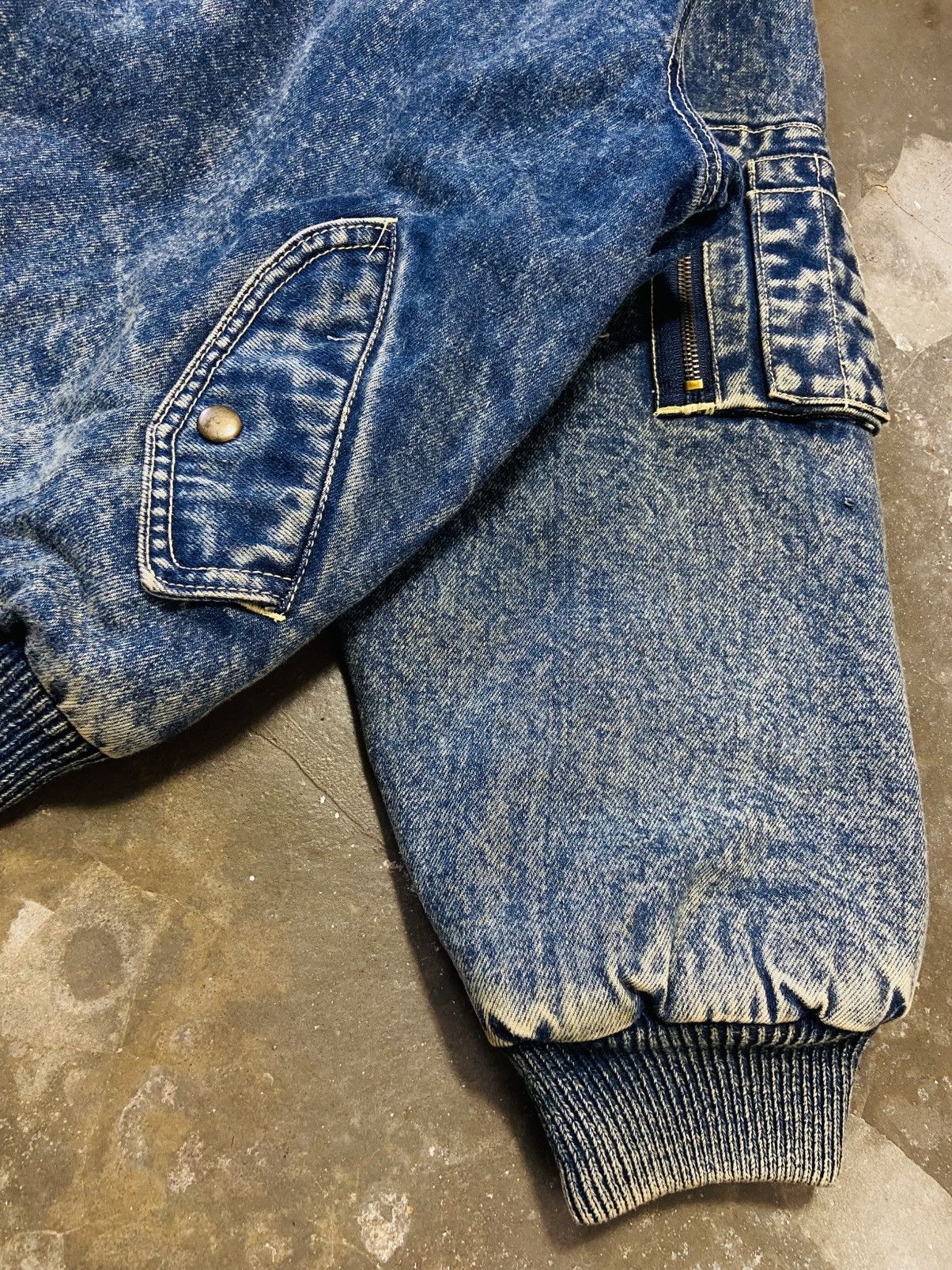 Jean Vintage Mad Station Denim Bomber Jacket Size US L / EU 52-54 / 3 - 6 Thumbnail