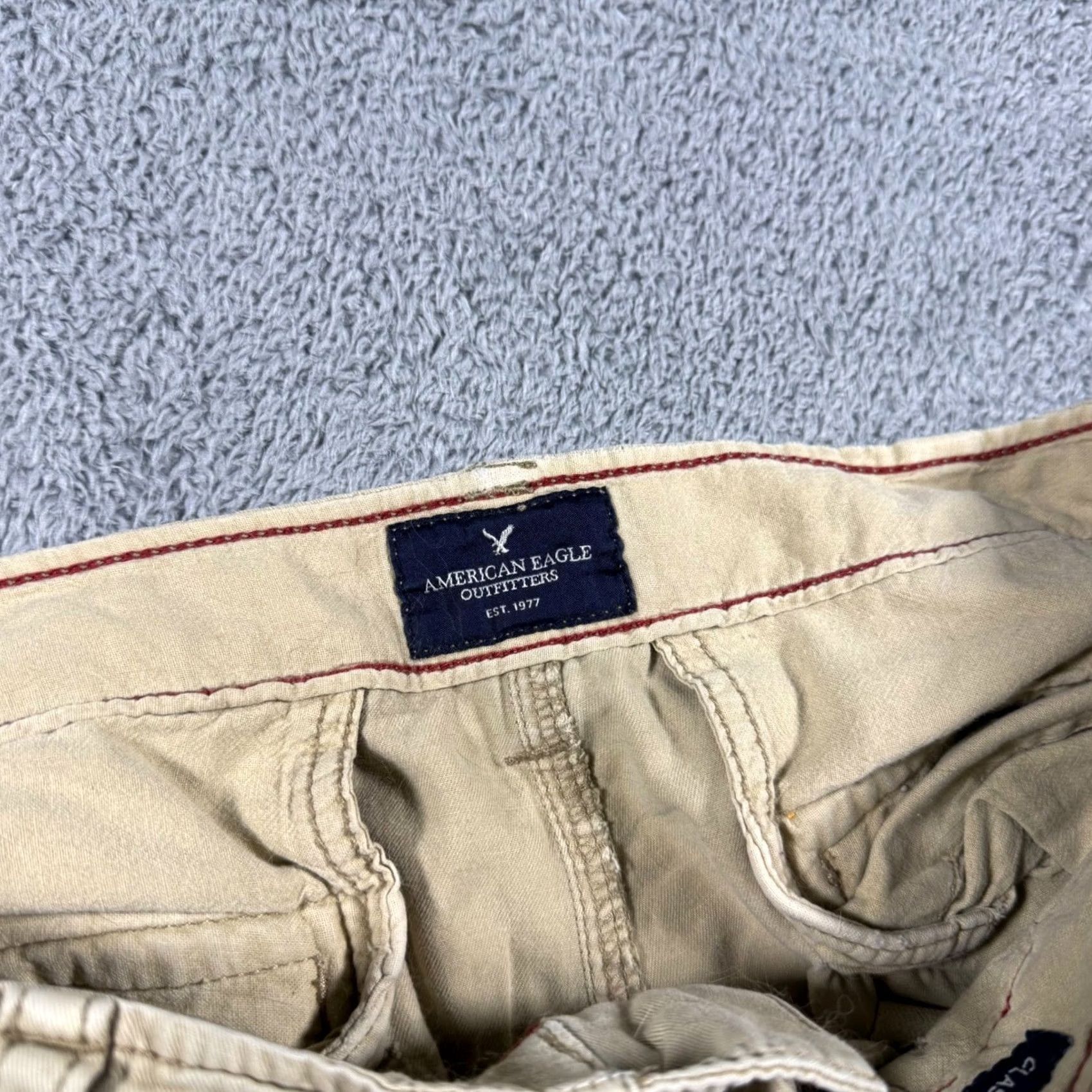 American Eagle Outfitters American Eagle Cargo Shorts Mens 34 Tan Khaki Classic Fit Cotton 10 Inch Size US 34 / EU 50 - 2 Thumbnail
