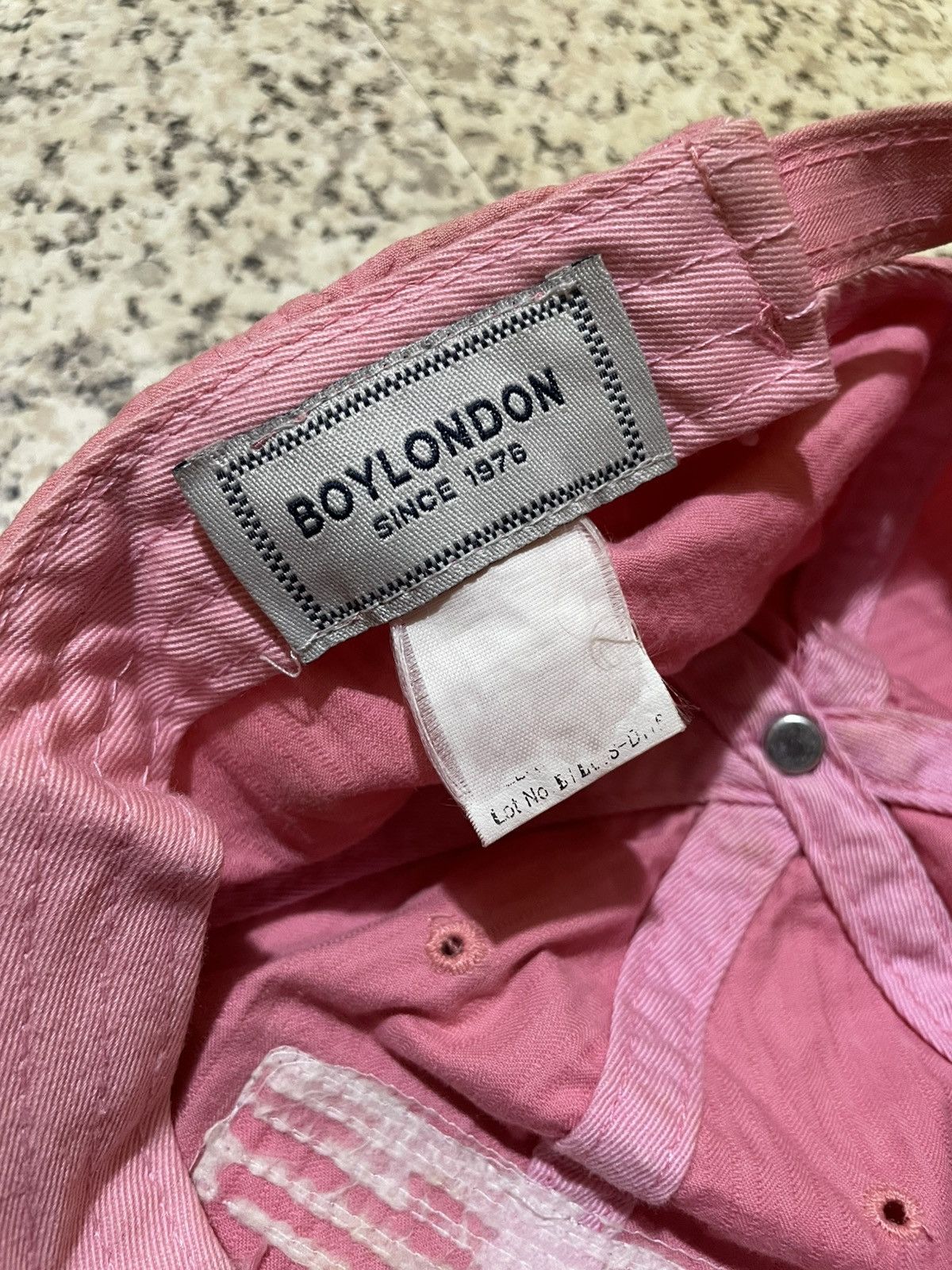 Boy London Vintage 90s Boy London "Sun & Logo" Pink Strapback Hat Size ONE SIZE - 5 Thumbnail