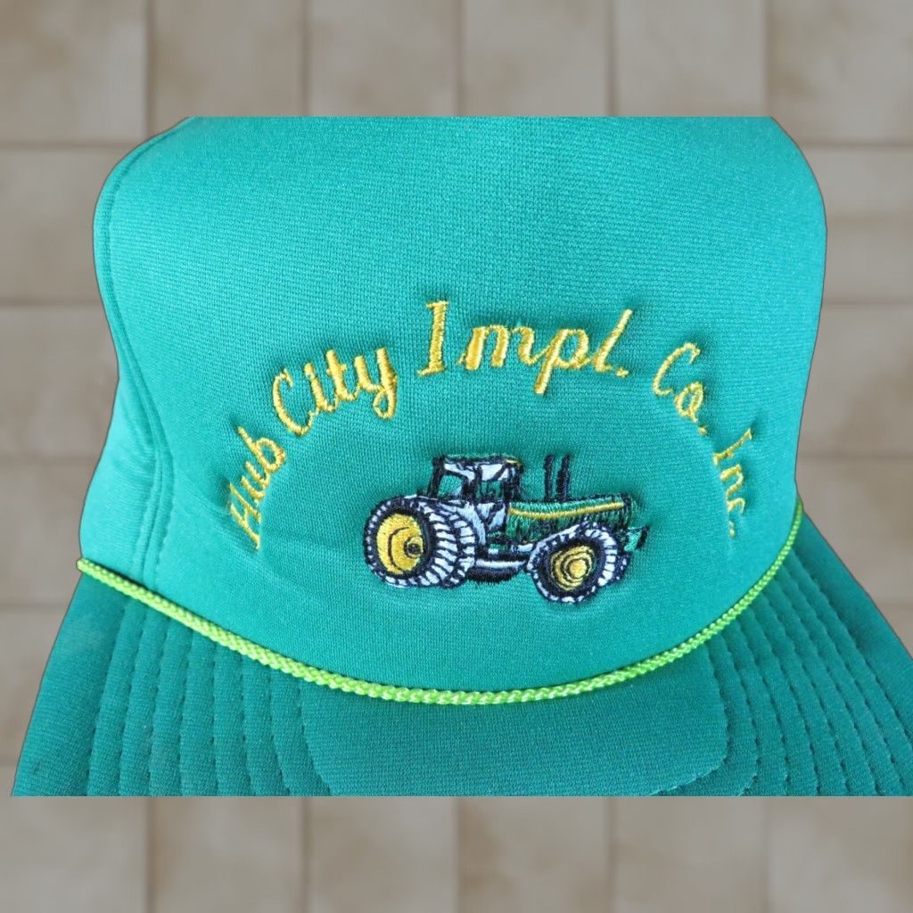 John Deere VINTAGE John Deere Trucker Hat Cap Men Adjustabl e Green Nylon Cotton Patch Mohr's 80s USA Size ONE SIZE - 1 Thumbnail
