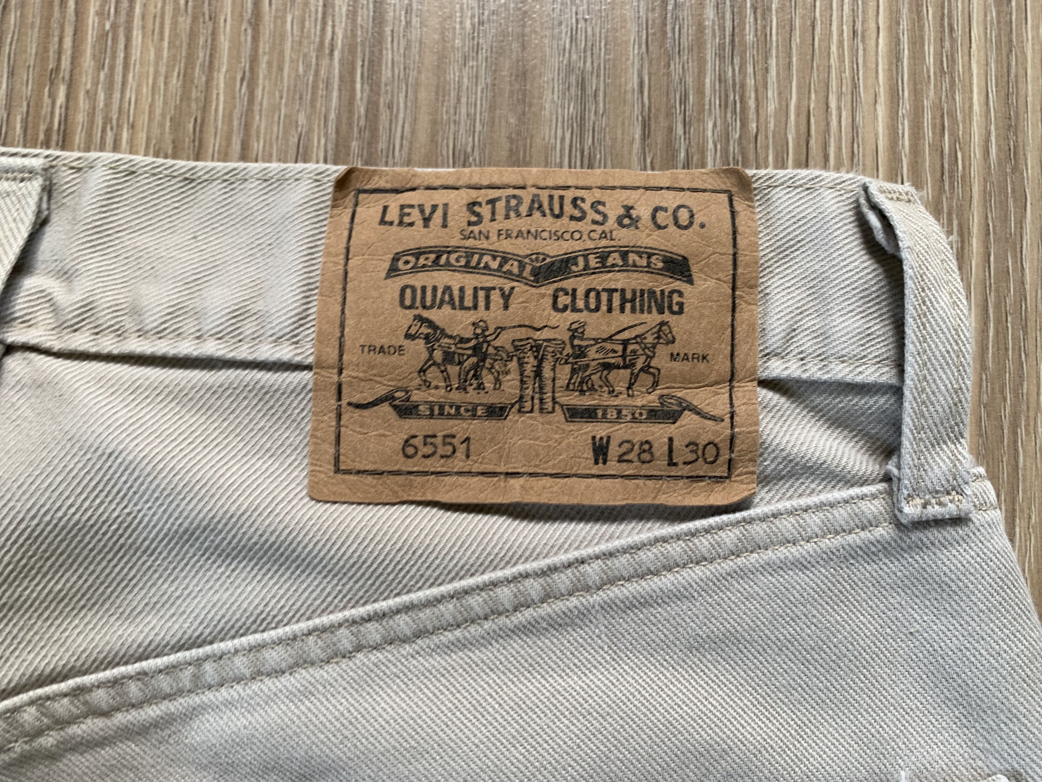 Levi's × Levi's Vintage Clothing × Vintage Levi's Vintage Beige Jeans 1996 Size US 28 / EU 44 - 7 Thumbnail