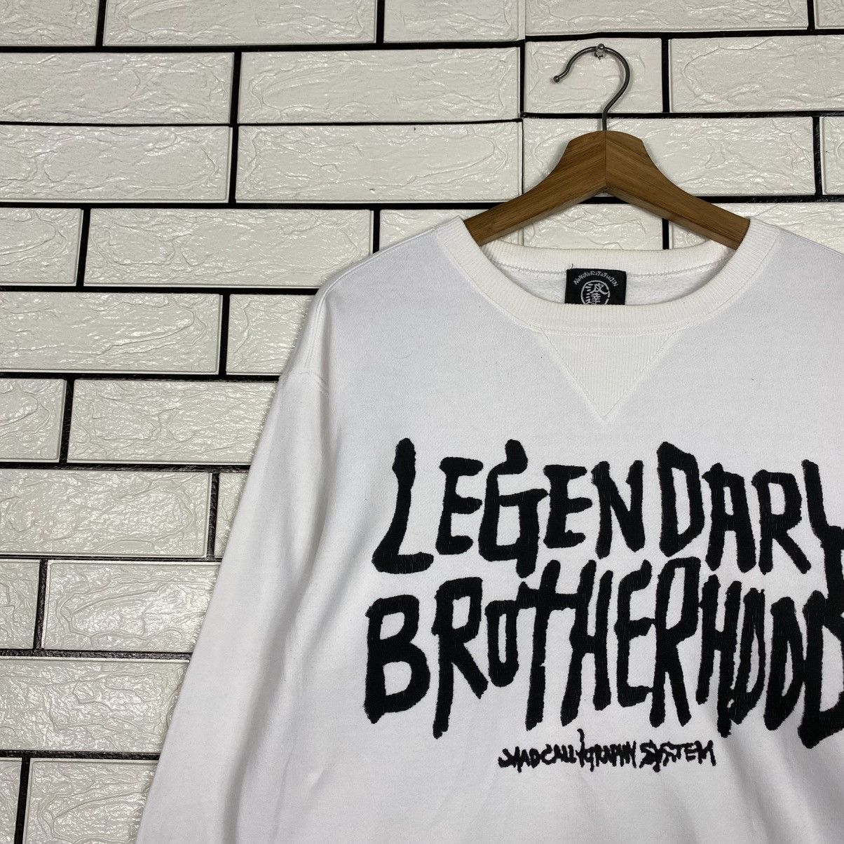 Japanese Brand Legendary Brotherhood Big Logo Sweatshirt Punk Design Size US M / EU 48-50 / 2 - 8 Thumbnail