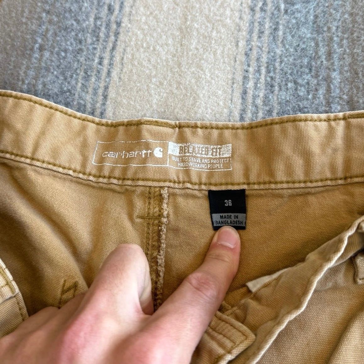 Carhartt VINTAGE Carhartt Carpenter Shorts Men 36 Brown 9” Inseam Workwear Weathered 90s Grunge Outdoors Casual Distressed Zip Regular Fit Size US 36 / EU 52 - 3 Thumbnail