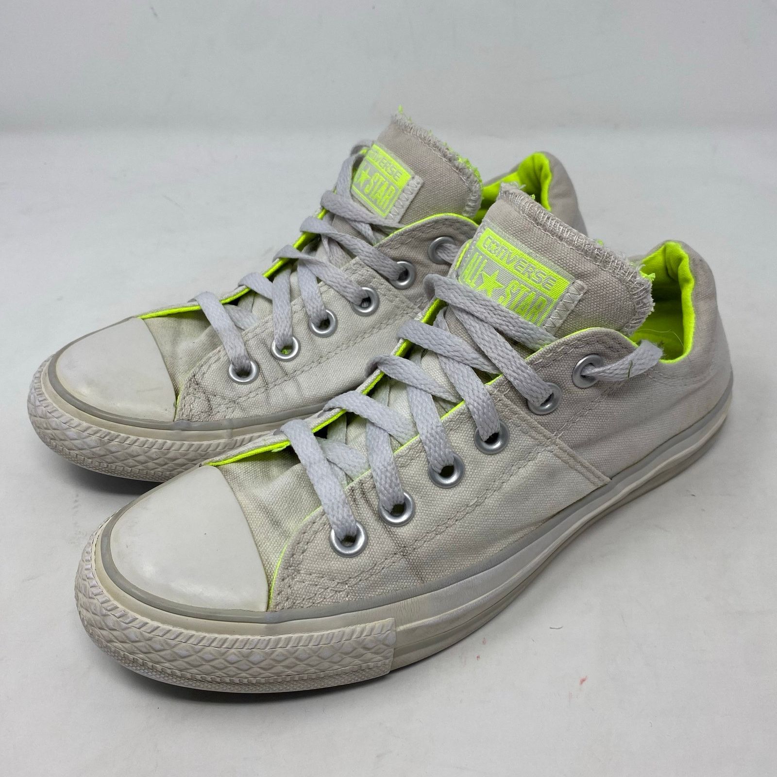 Converse Converse Chuck Taylor Two Tone Madison Womens Shoes Size 7 Size US 7 / IT 37 - 1 Thumbnail