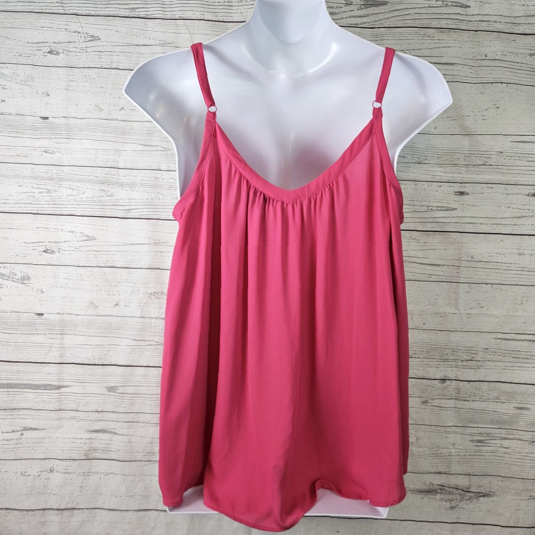 Torrid Torrid Cami Tank Pink Solid Straps Sz 3X Plus Women's Sleeveless Pullover 24.5" Width 18" Length - Basic Style Endeavor Size XXL / US 16-18 / IT 52-54 - 3 Thumbnail
