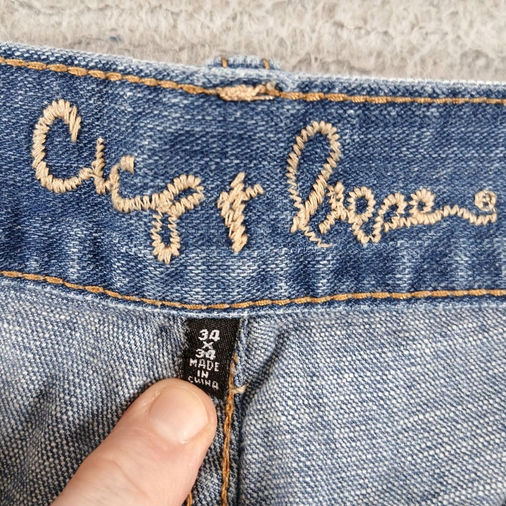 Vintage Chip & Pepper Jeans Mens W34 L34 Straight Leg Medium Wash Distressed Faded Size US 34 / EU 50 - 4 Thumbnail