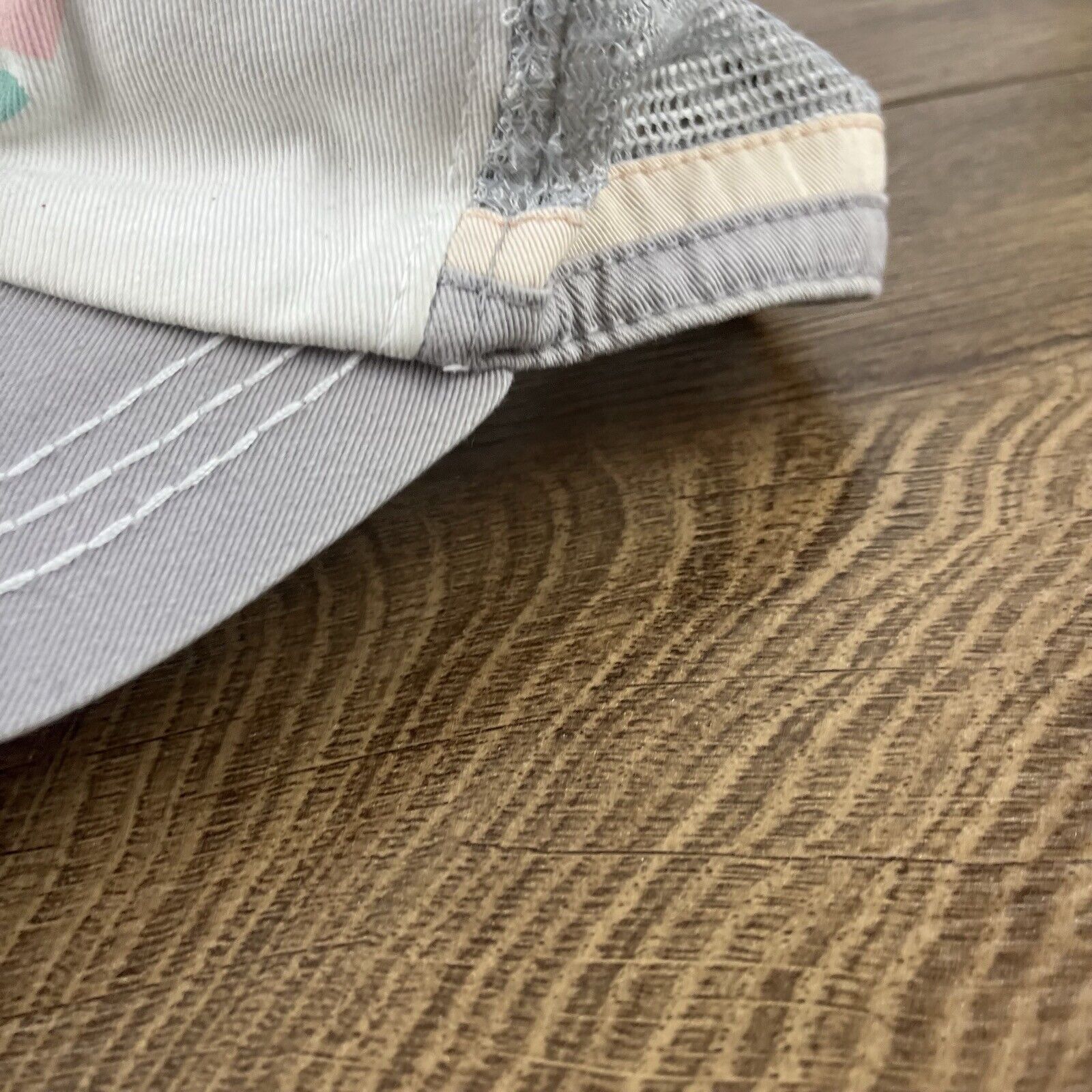 Other Roxy Gray Hat ROXY Adjustable Hat White Adjustable Hat White Size ONE SIZE - 8 Thumbnail