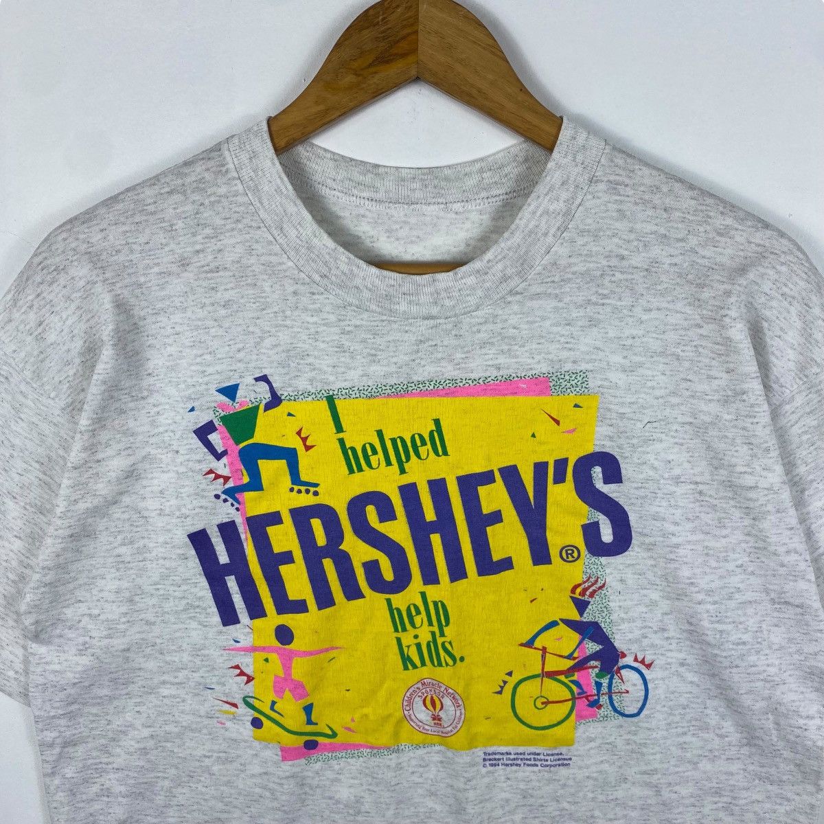 Vintage Vintage 90's HERSHEY'S Breckert Illustrated Graphic Tee Size US XL / EU 56 / 4 - 2 Thumbnail