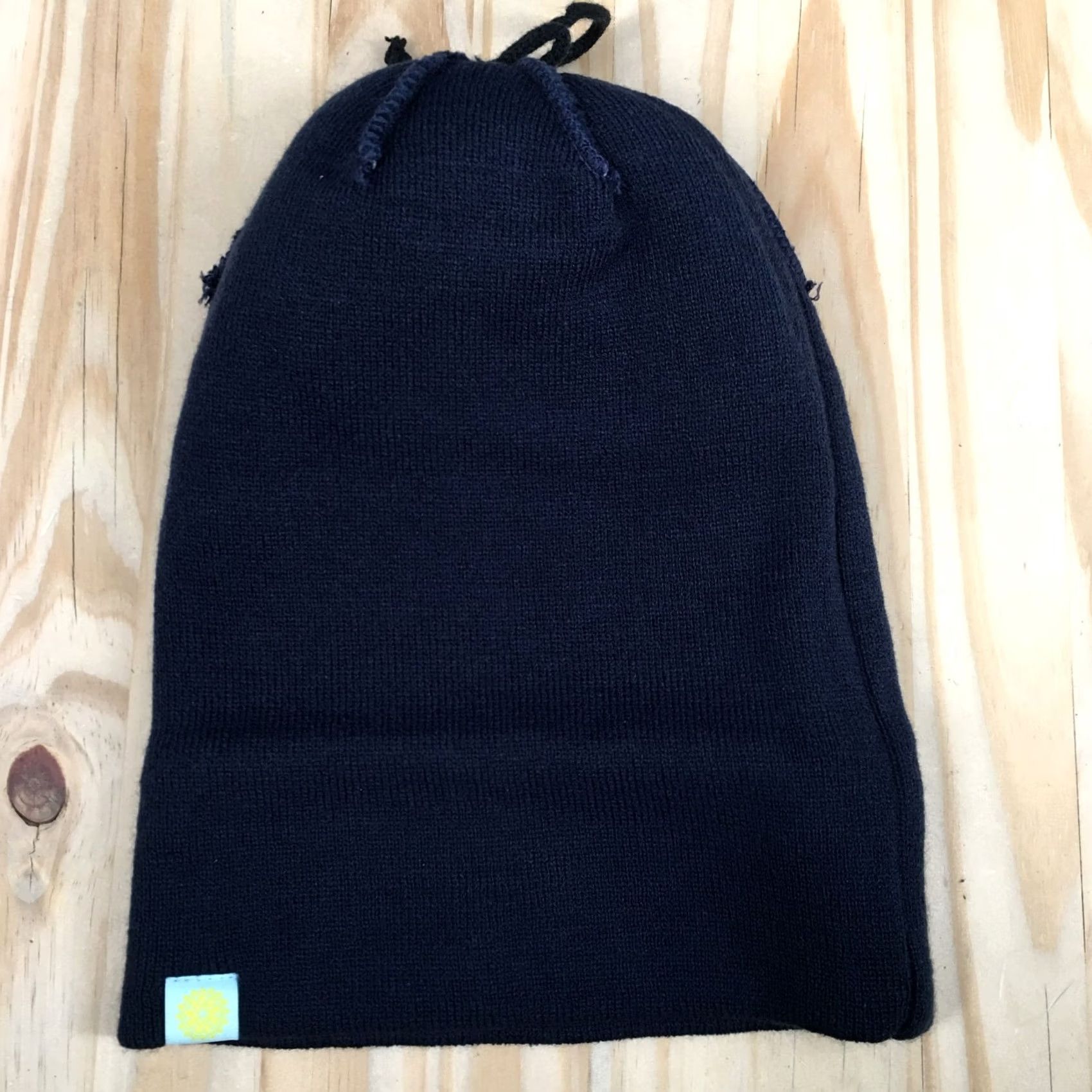 Vintage Surfside Winter Beanie Hat Unisex One Size Pompom Cuffed Acrylic Blue Size ONE SIZE - 7 Thumbnail