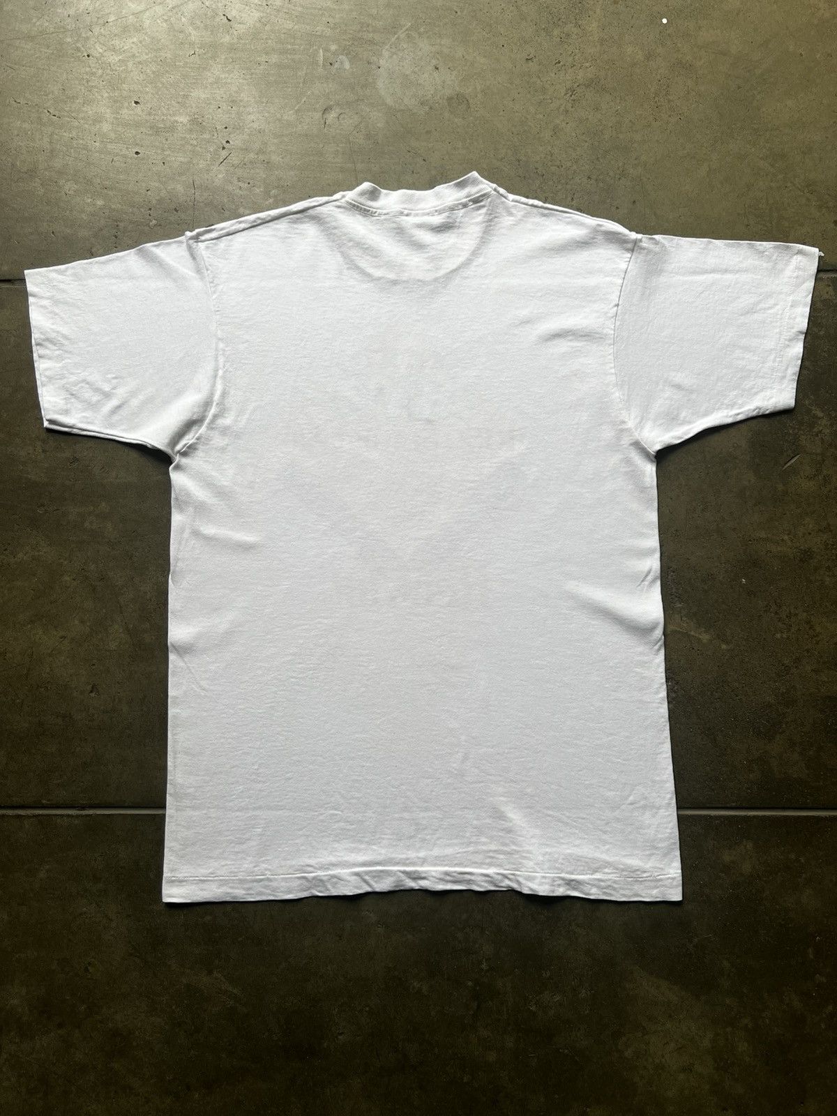 Vintage ‘90s IBM RiSC System/6000 Red Hot Tech Tee Shirt Apple Art Size US XL / EU 56 / 4 - 2 Thumbnail