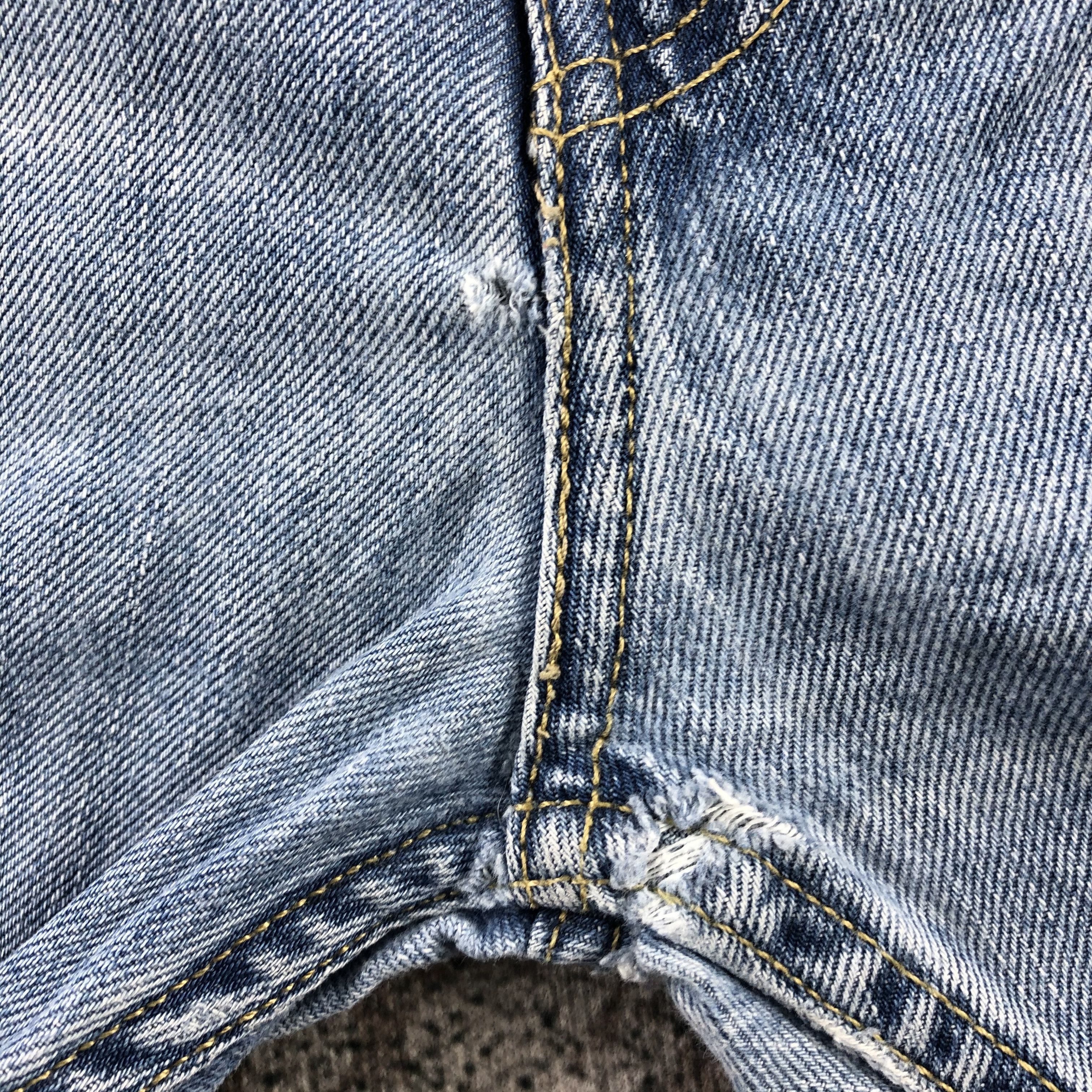 Levi's Vintage Levis 505 Jeans Medium Wash Denim KJ1066 Size US 38 / EU 54 - 10 Thumbnail