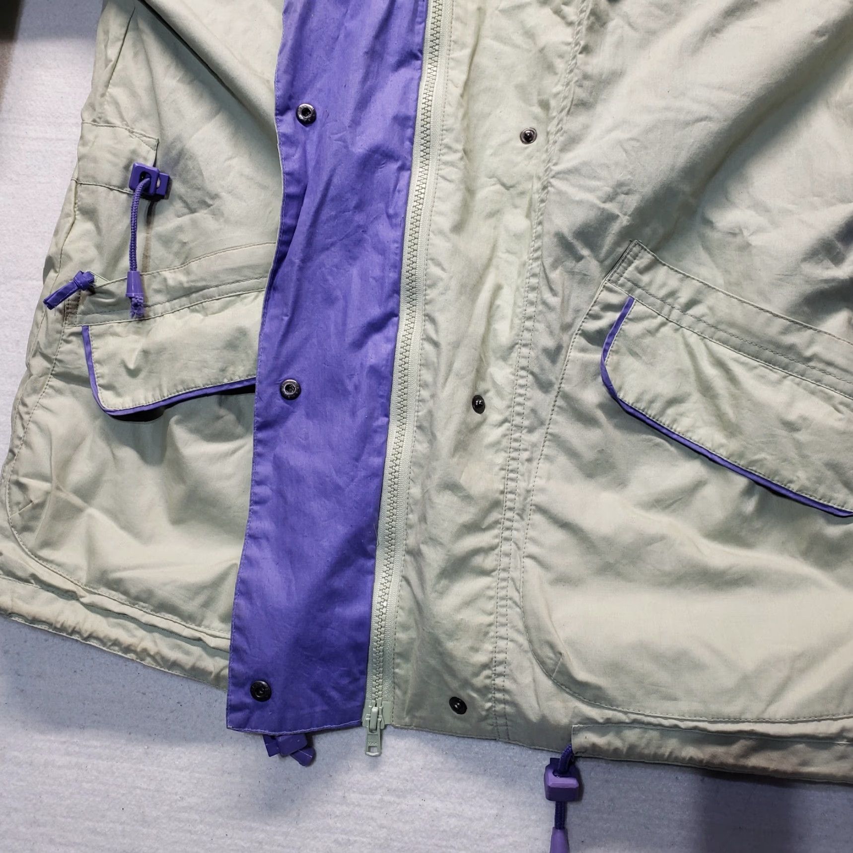 Vintage Vtg Brambilla France World Sport Green Windbreaker Hood Jacket Men's Size S Size US S / EU 44-46 / 1 - 5 Thumbnail