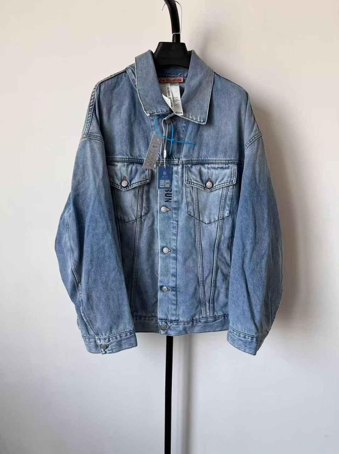Acne Studios Acne Studios Embroidered Denim Jacket Size US XXS / EU 40 - 1 Thumbnail