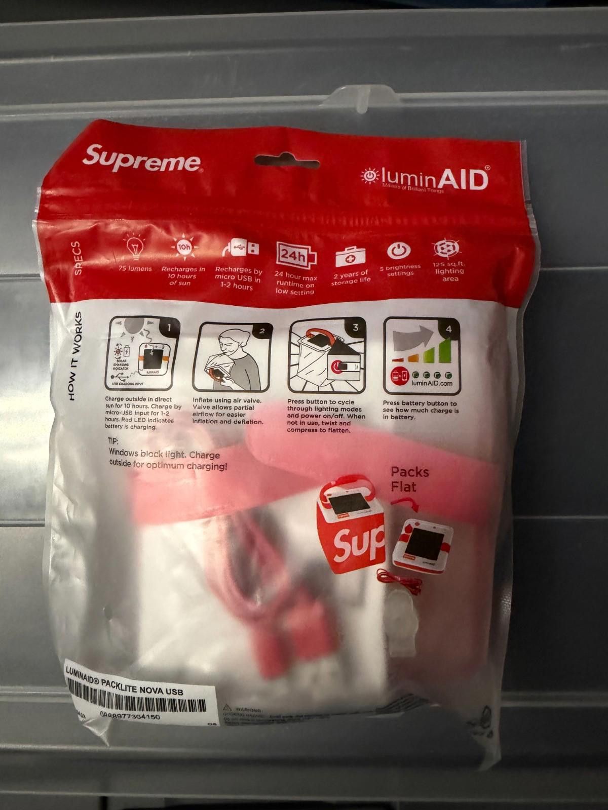 Supreme Supreme PackLite Nova USB SS18 LuminAID Size ONE SIZE - 3 Thumbnail