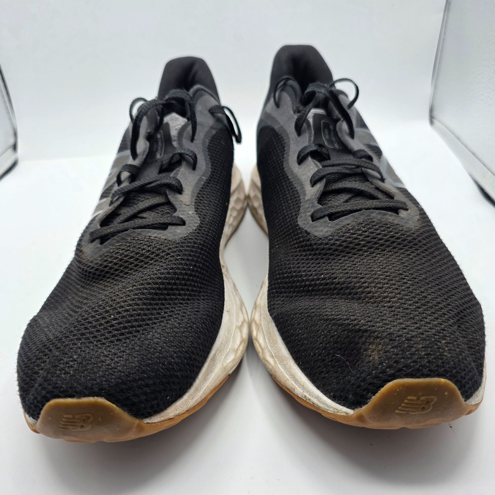 New Balance New Balance Fresh Foam Arishi v4 Mens Size 15 Black Silver G Size US 15 / EU 48 - 2 Thumbnail