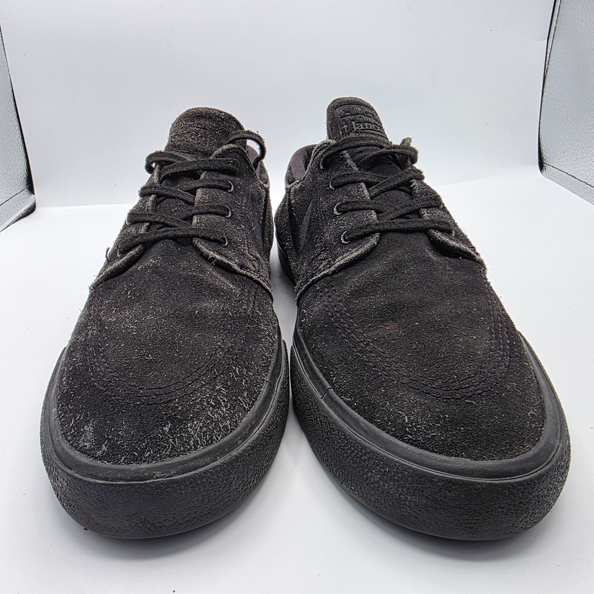 Nike Nike SB Zoom Stefan Janoski Mens Size 10 Triple Black Sneake Size US 10 / EU 43 - 2 Thumbnail