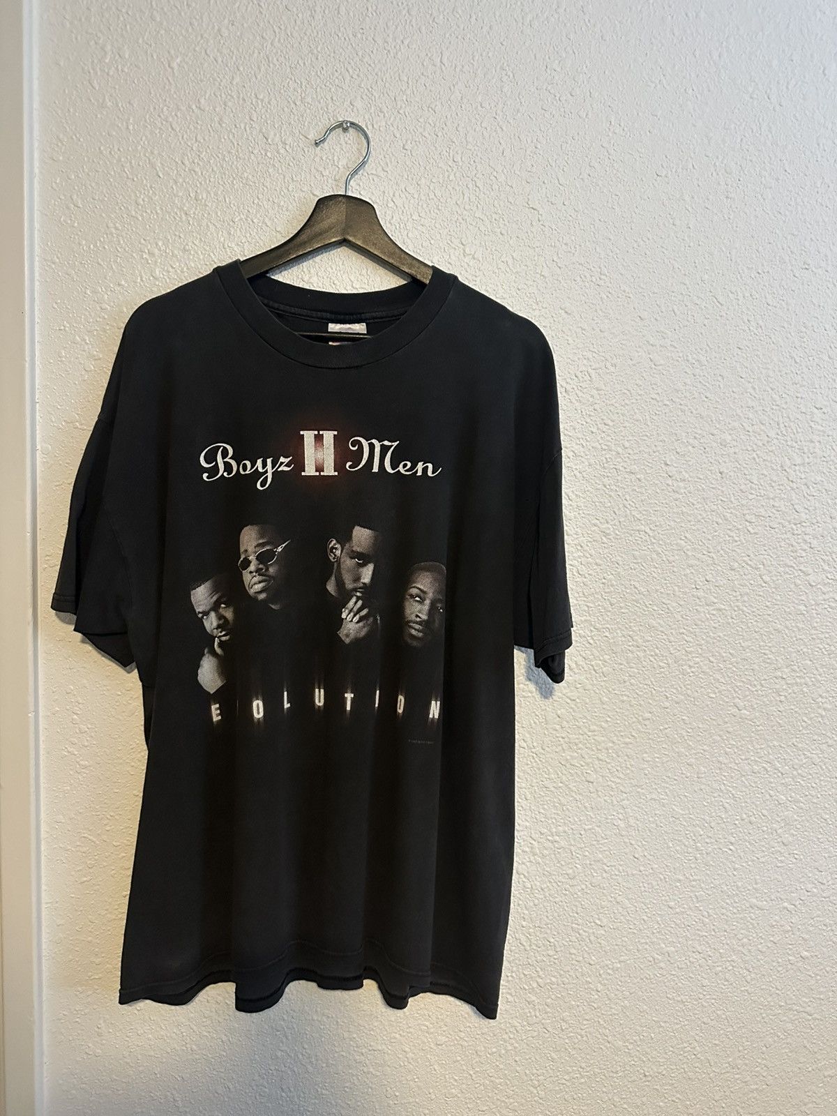 Vintage Vintage Boys II Men Tee Size US XL / EU 56 / 4 - 1 Thumbnail
