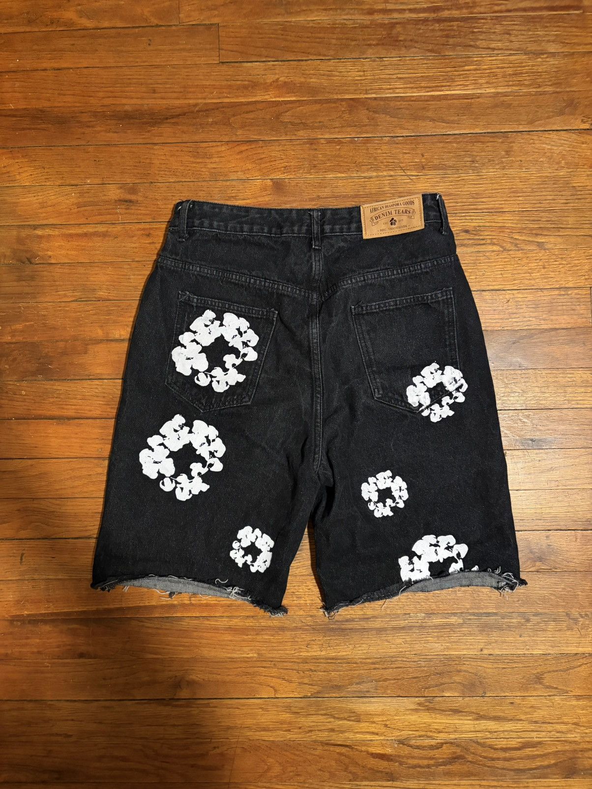 Other Denim Tears Shorts Size US 30 / EU 46 - 2 Thumbnail
