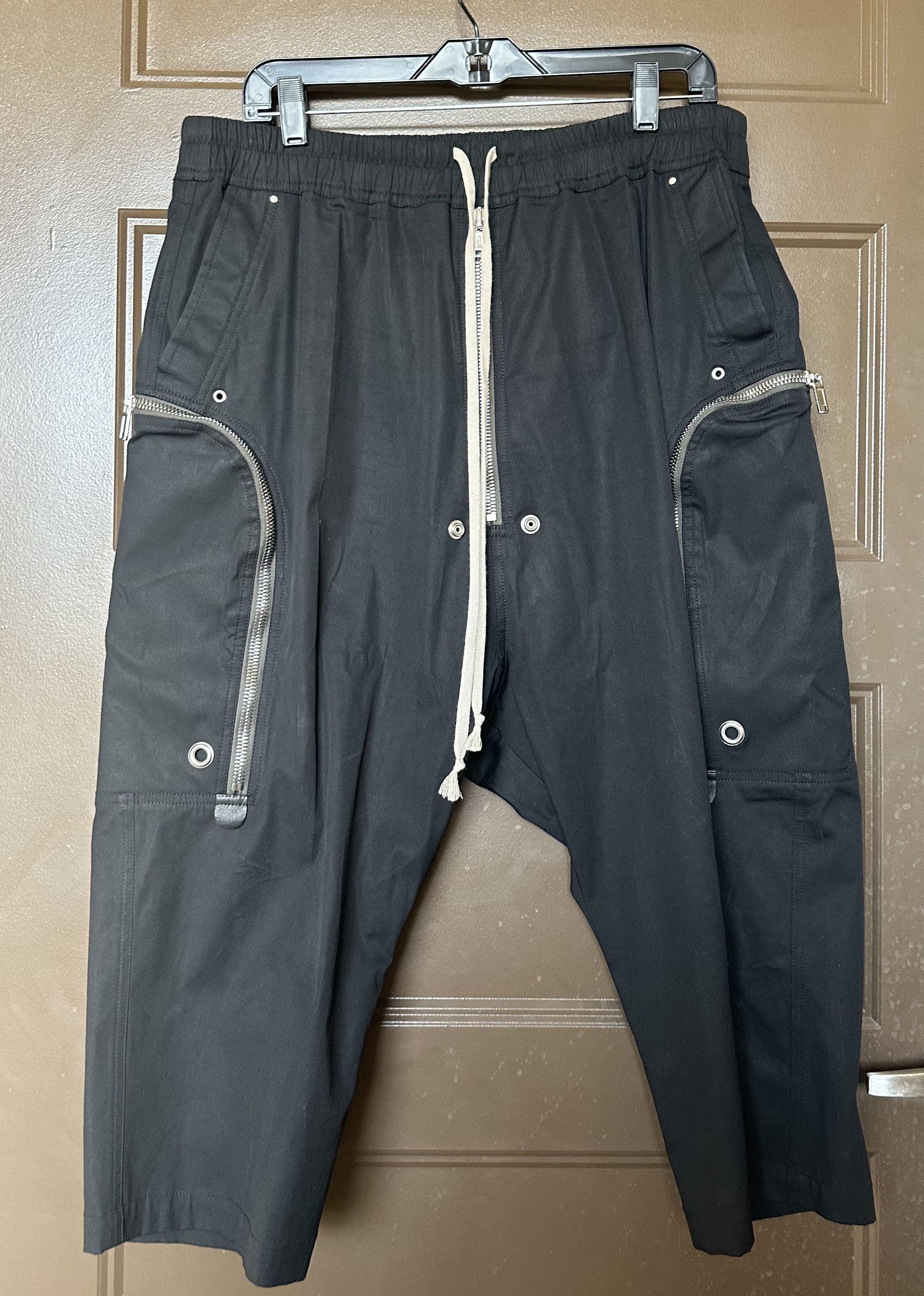 パンツ RICK OWENS BAUHAUS BELA CROPPED PANTS RICK OWENS MEN BAUHAUS BELA CROPPED PANTS BLACK SS23
