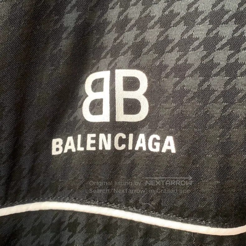 Balenciaga Balenciaga Houndstooth double B logo zip-up jacket, size S Size US S / EU 44-46 / 1 - 4 Thumbnail