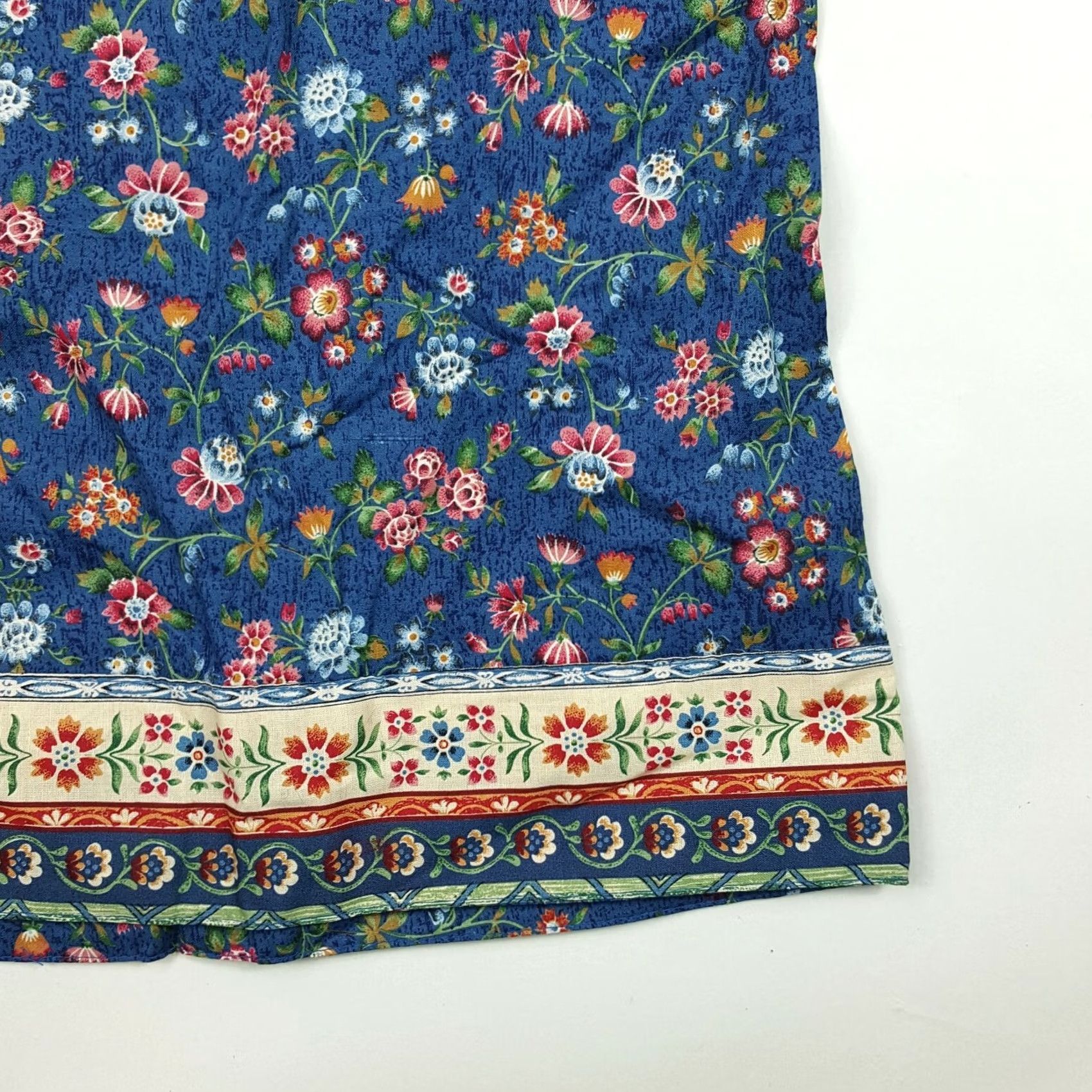 Vintage VINTAGE Floral A-Line Womens Size M Outdoor Boho Long Flower Nature Skirt Size 32" / US 10 / IT 46 - 3 Thumbnail