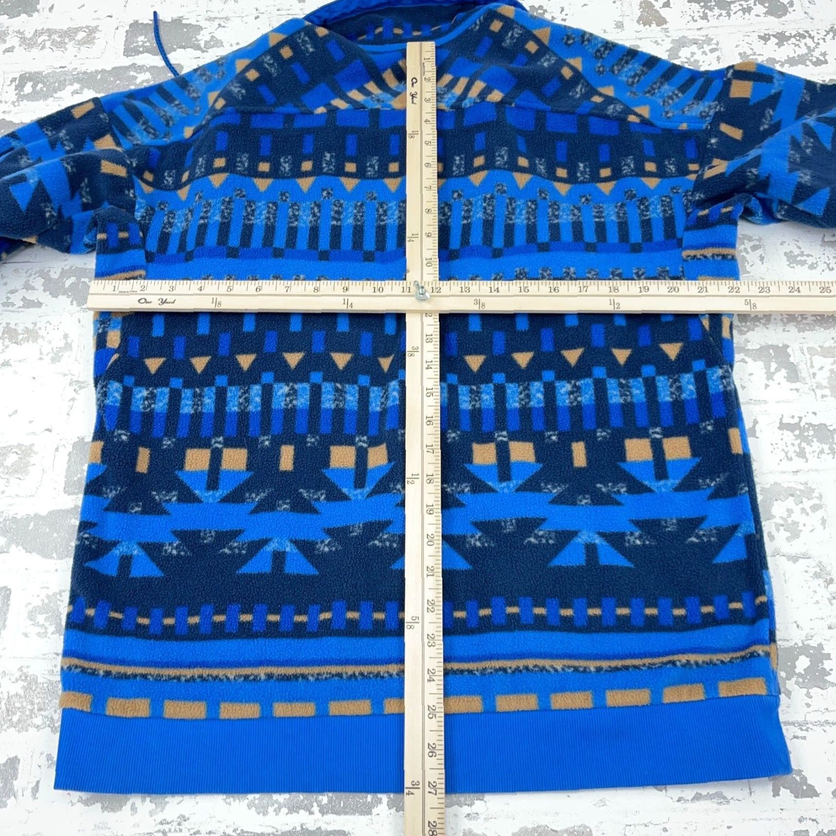 Vintage Columbia Pullover Sweater Men Small Blue Fleece Knit Geometric Aztec Classic Modern Outdoor Casual Travel Workwear Size US S / EU 44-46 / 1 - 7 Thumbnail