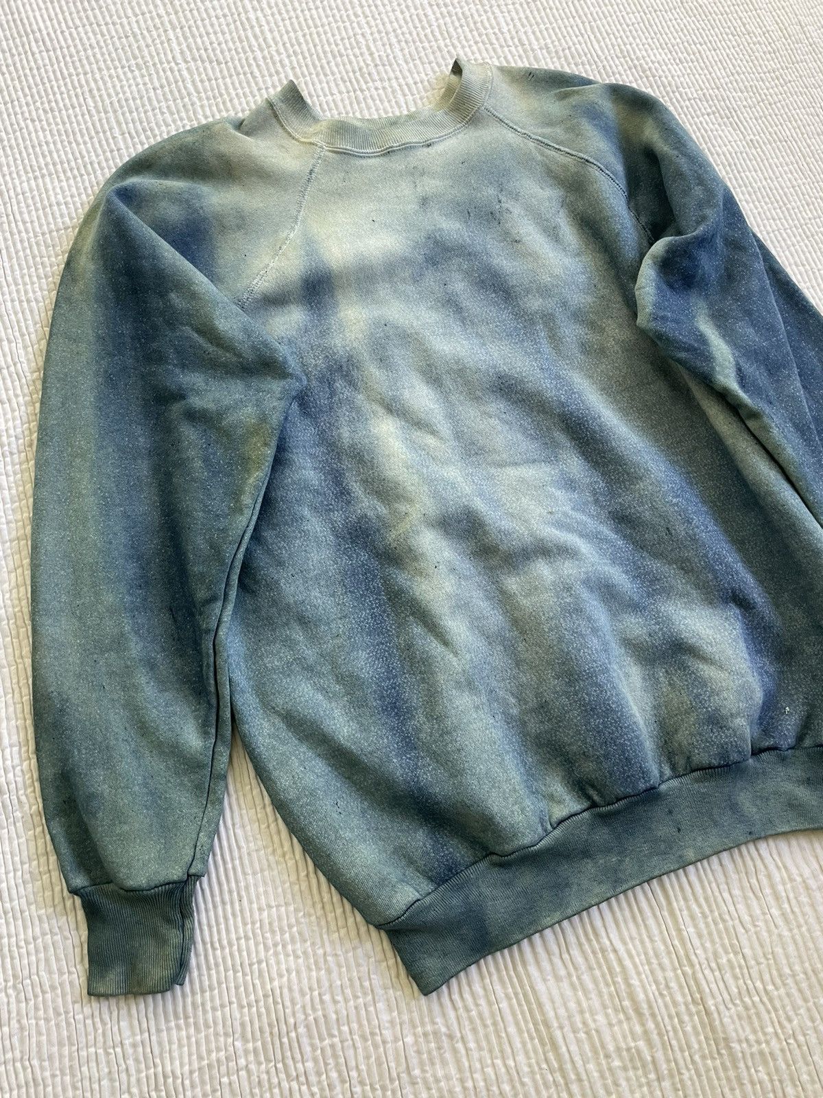 Indigo Indigo Dyed Sun Faded Crewneck Sweatshirt Size US L / EU 52-54 / 3 - 2 Thumbnail