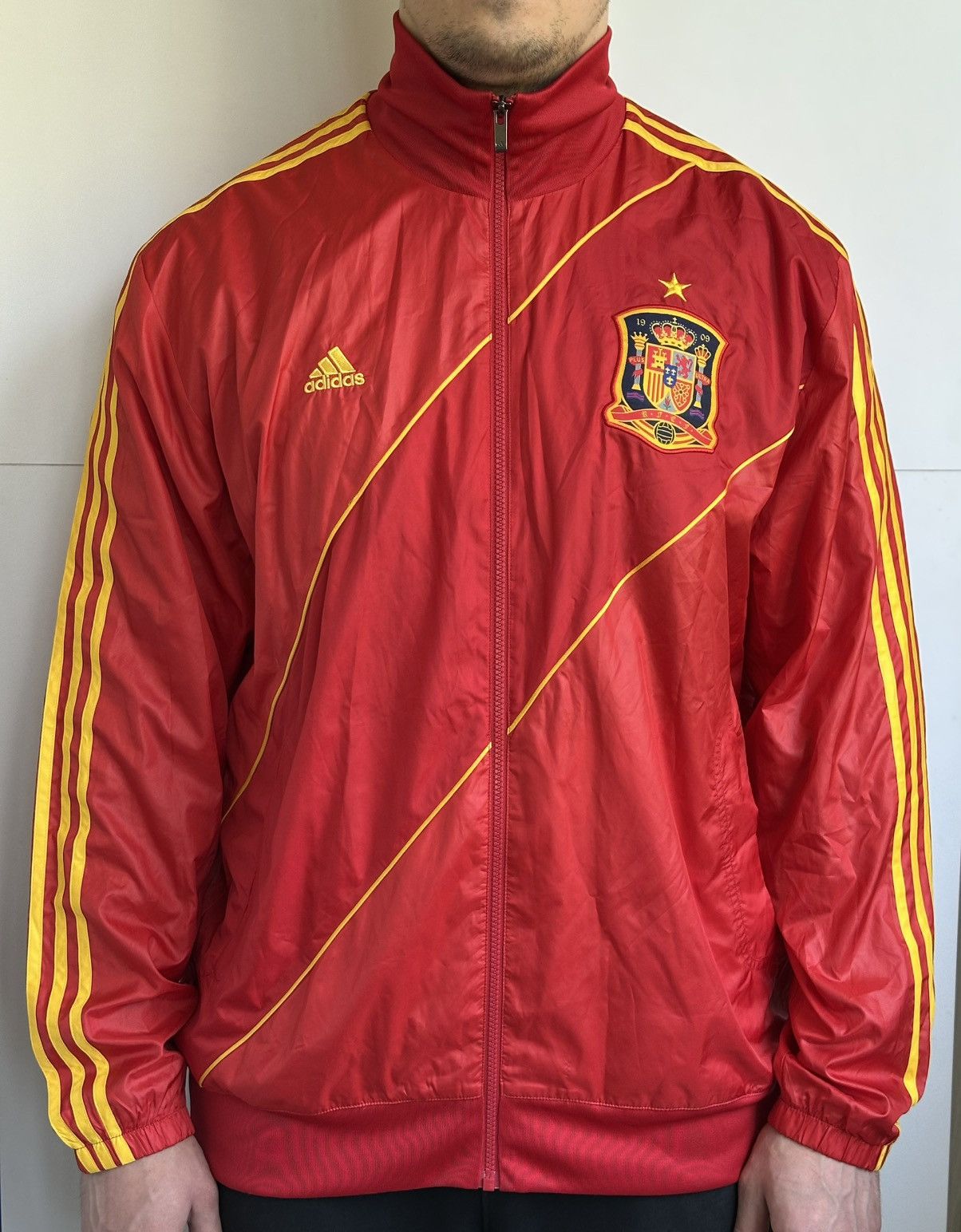 Adidas SPAIN 2012 2013 FOOTBALL SOCCER ANHEM JACKET ADIDAS sz XL Size US M / EU 48-50 / 2 - 1 Thumbnail
