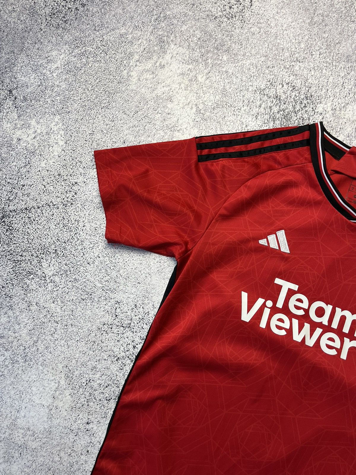 Vintage Manchester United 2023-2024 Authentic Home Shirt Size US M / EU 48-50 / 2 - 6 Thumbnail